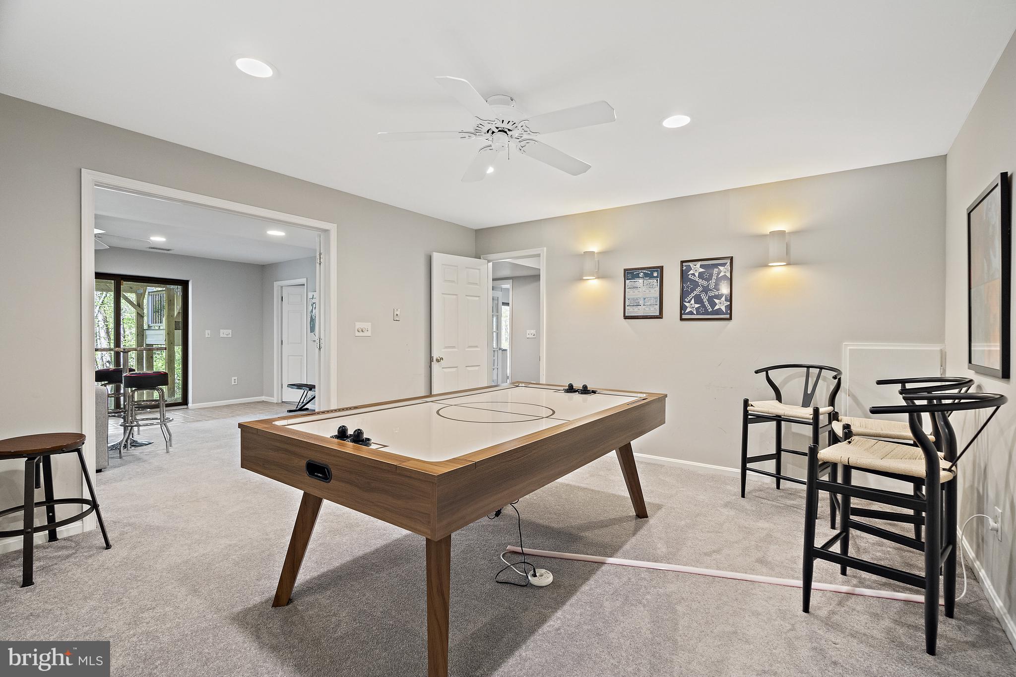 OLD MILL ESTATES - Residential