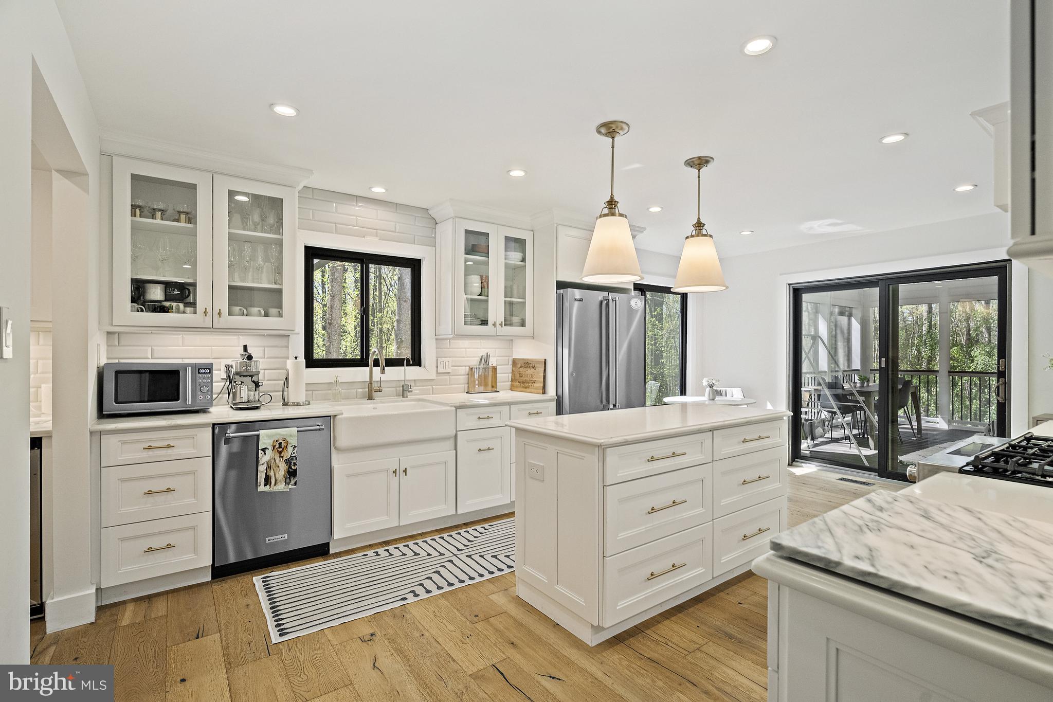 OLD MILL ESTATES - Residential