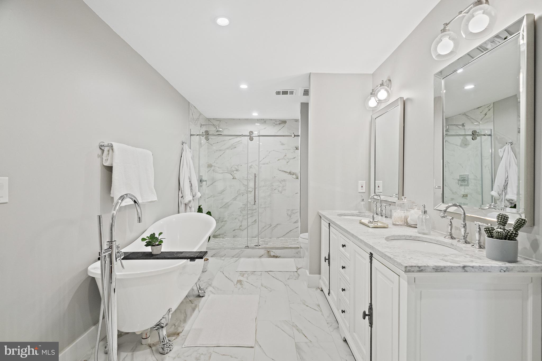 OLD MILL ESTATES - Residential