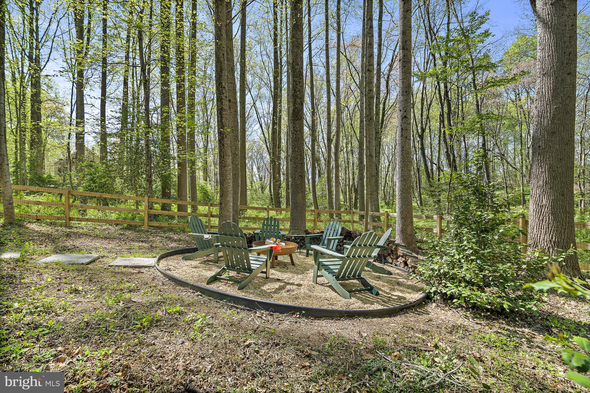 OLD MILL ESTATES - Residential