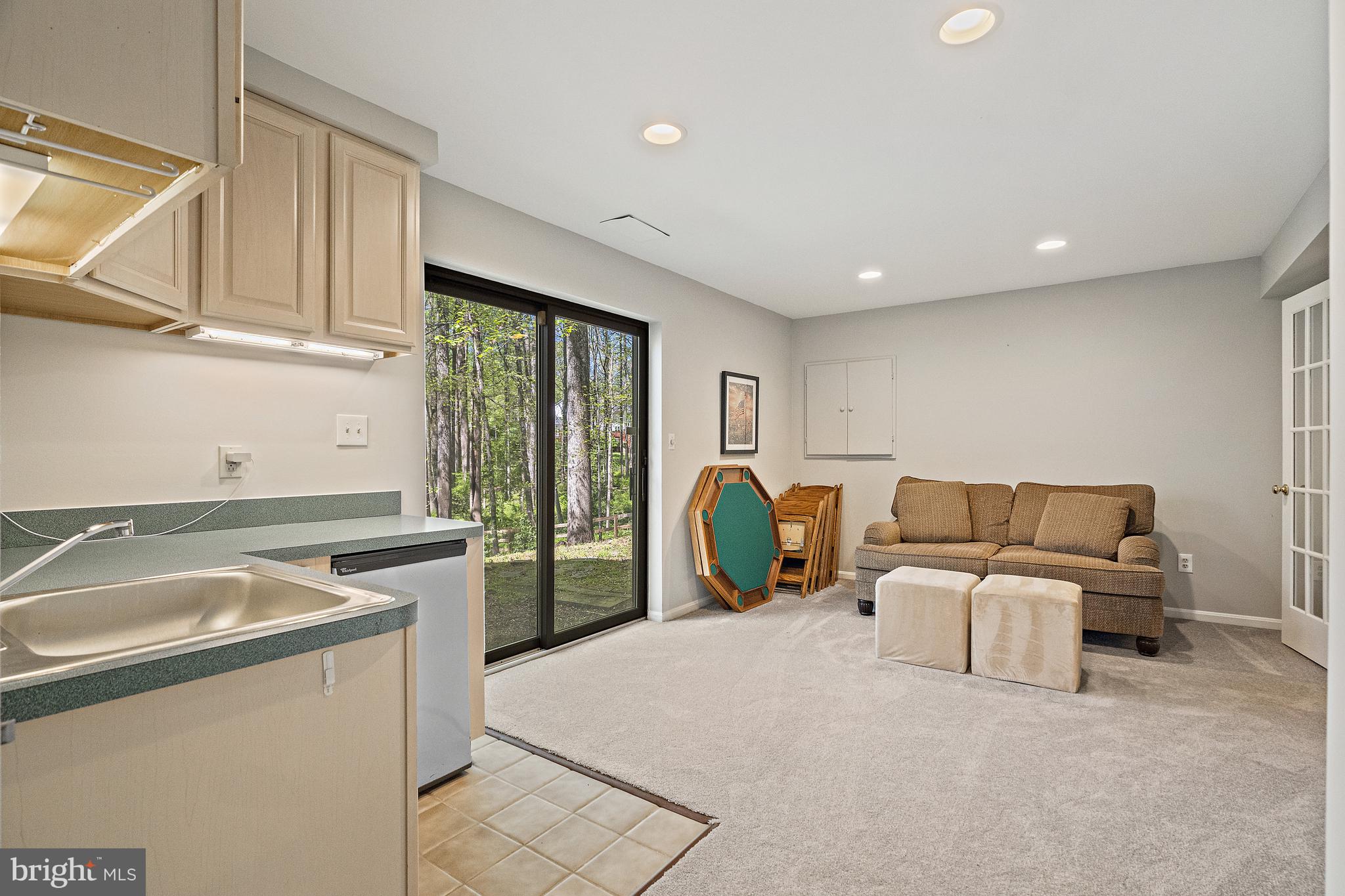 OLD MILL ESTATES - Residential