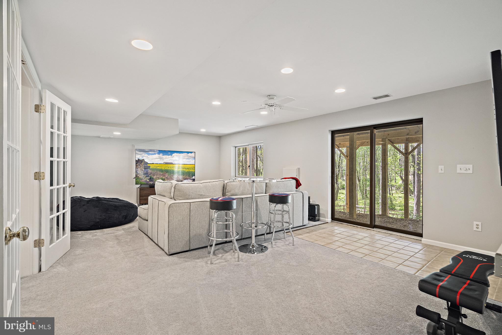 OLD MILL ESTATES - Residential