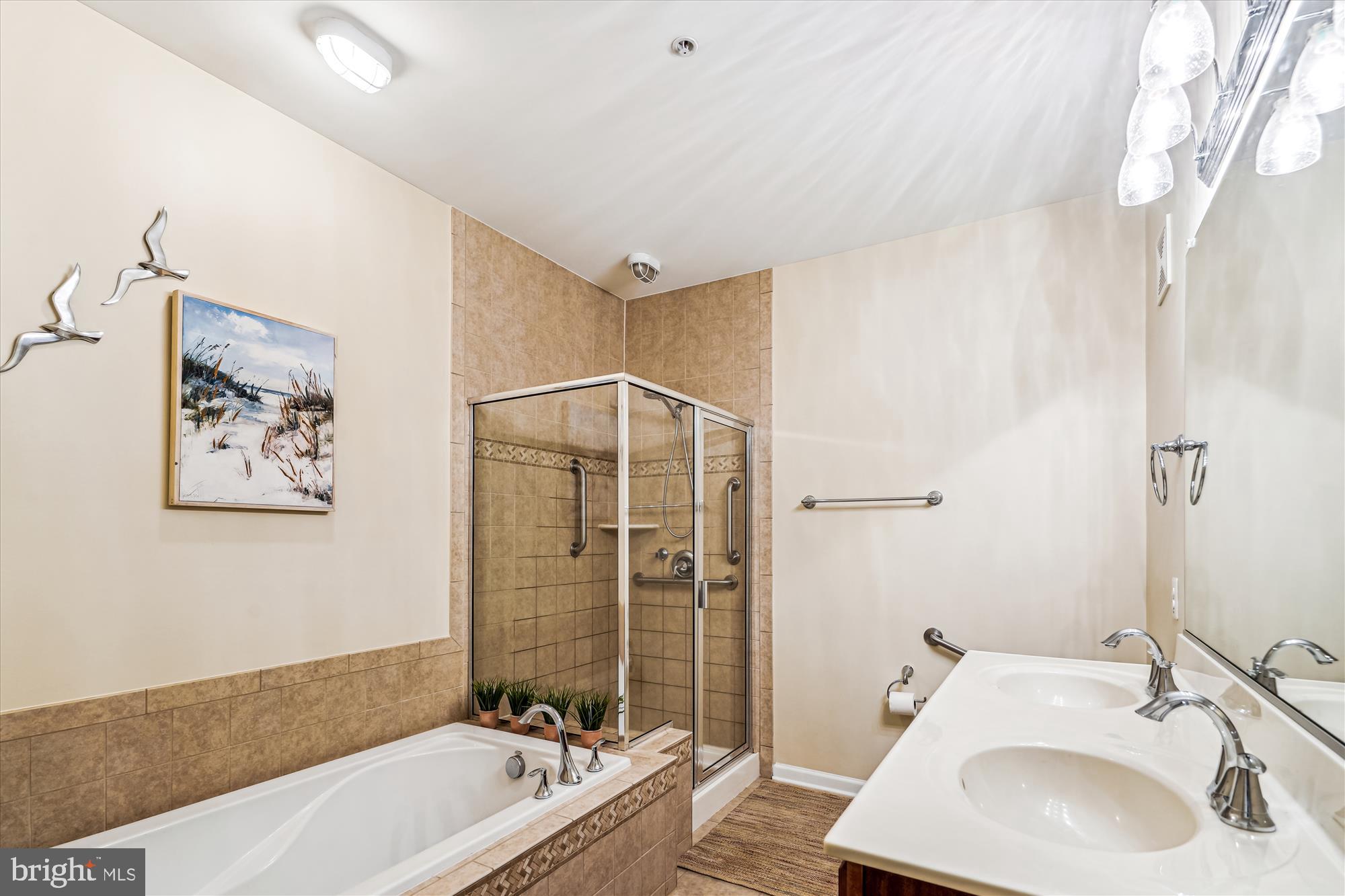 CARROLLS CREEK - Residential