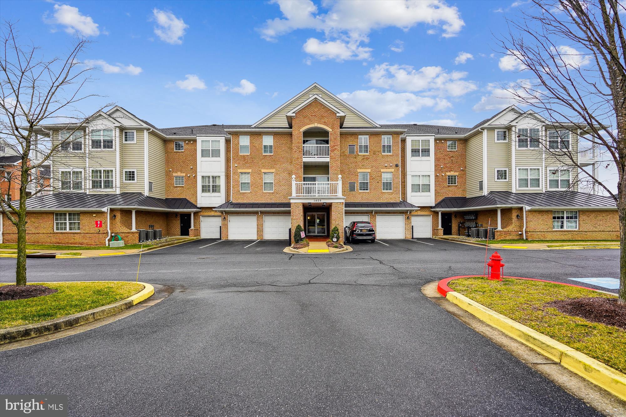 CARROLLS CREEK - Residential