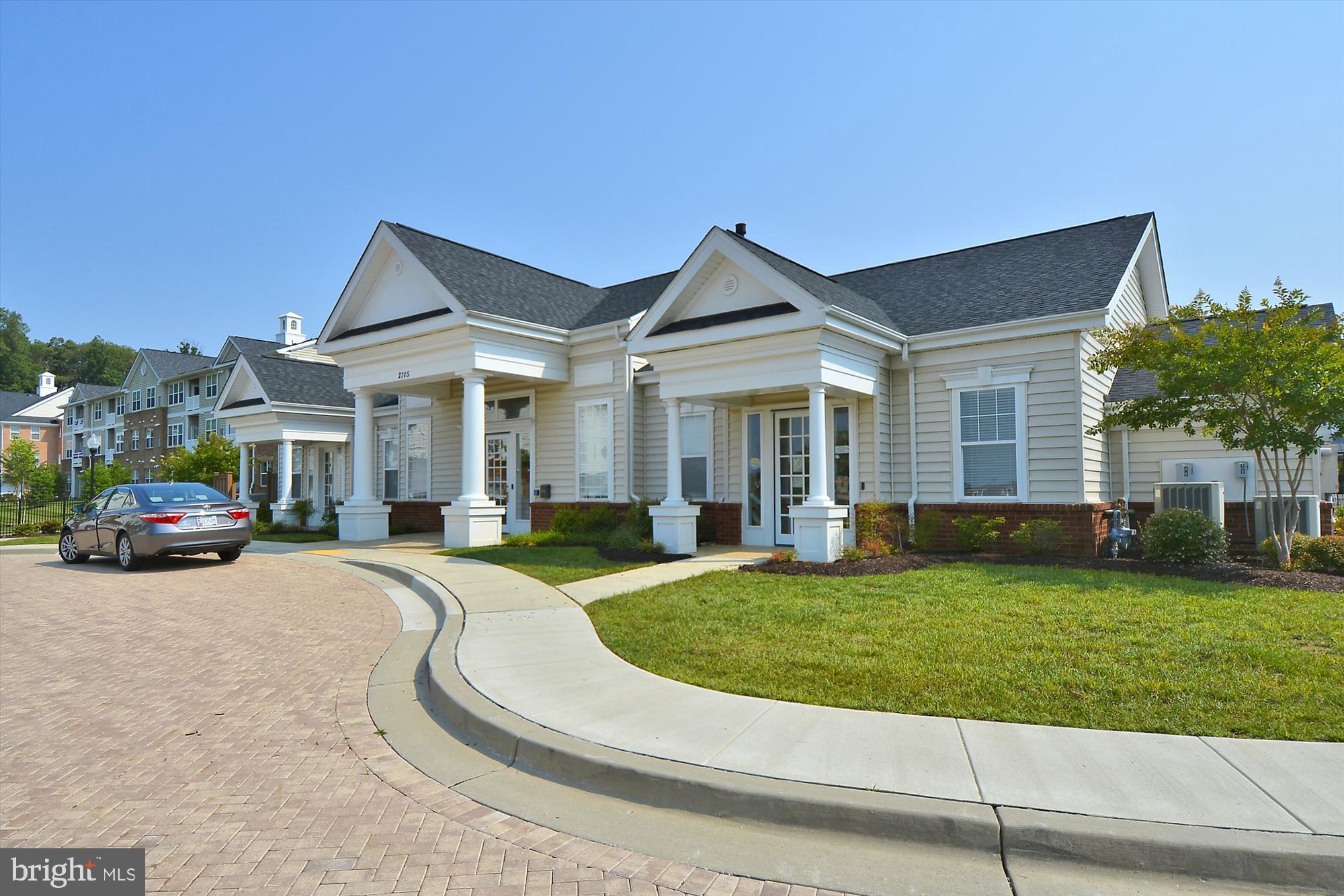 CARROLLS CREEK - Residential