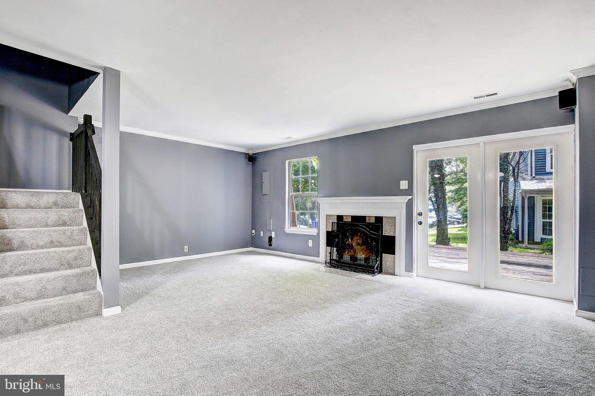 MARINERS LANDING - Residential