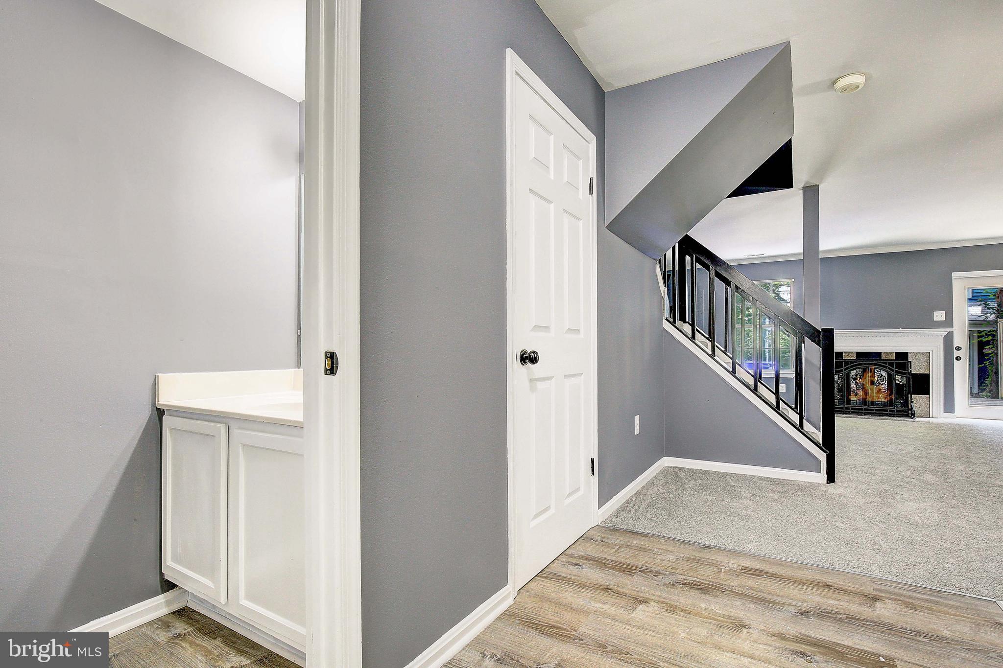 MARINERS LANDING - Residential