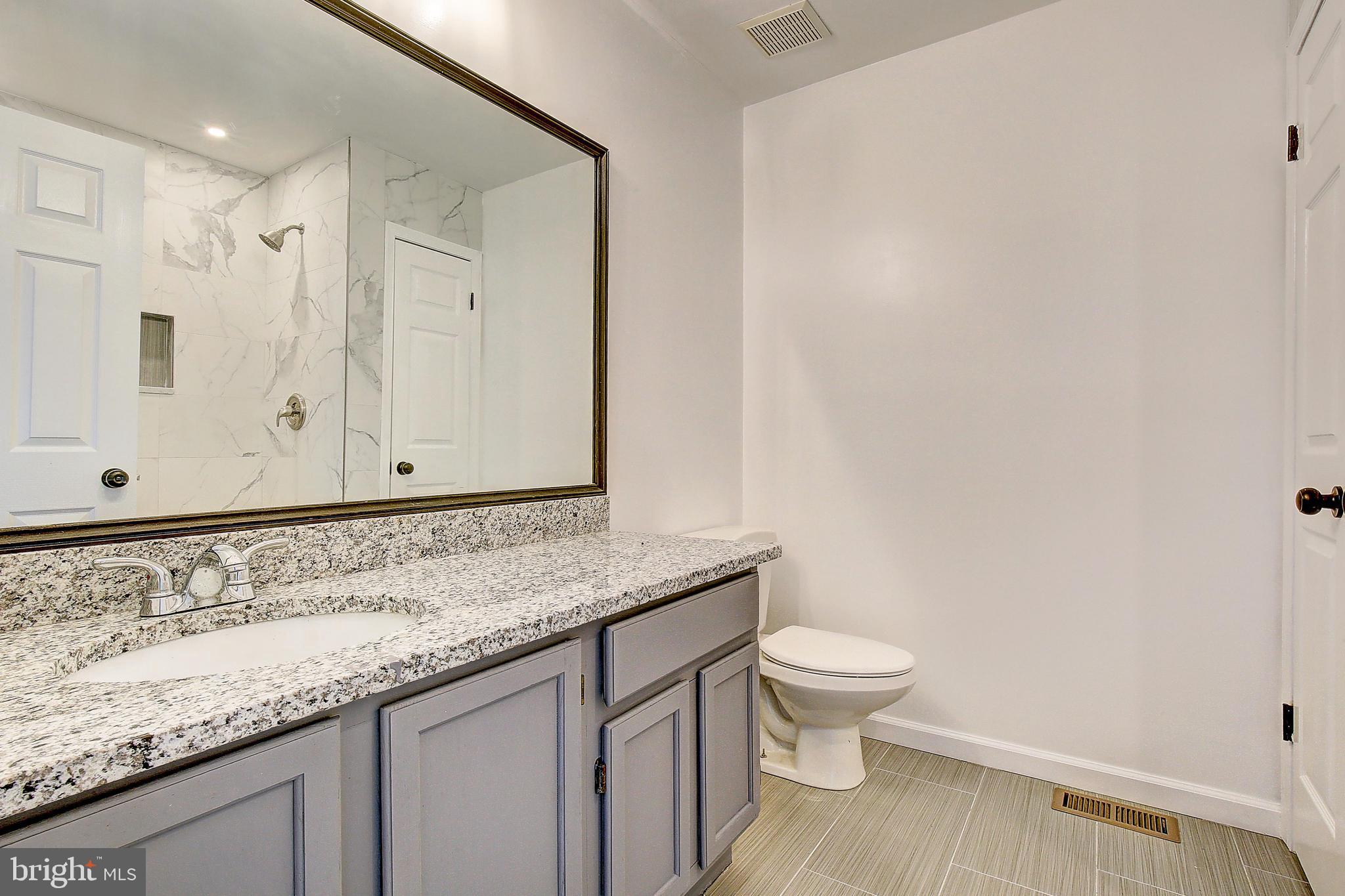 MARINERS LANDING - Residential