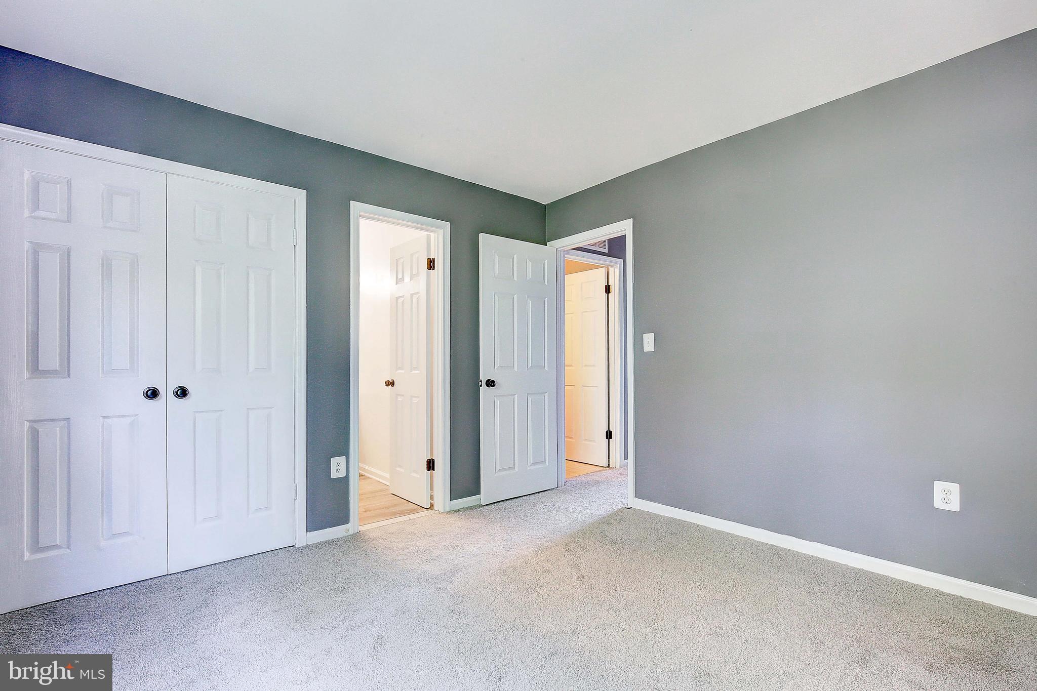 MARINERS LANDING - Residential