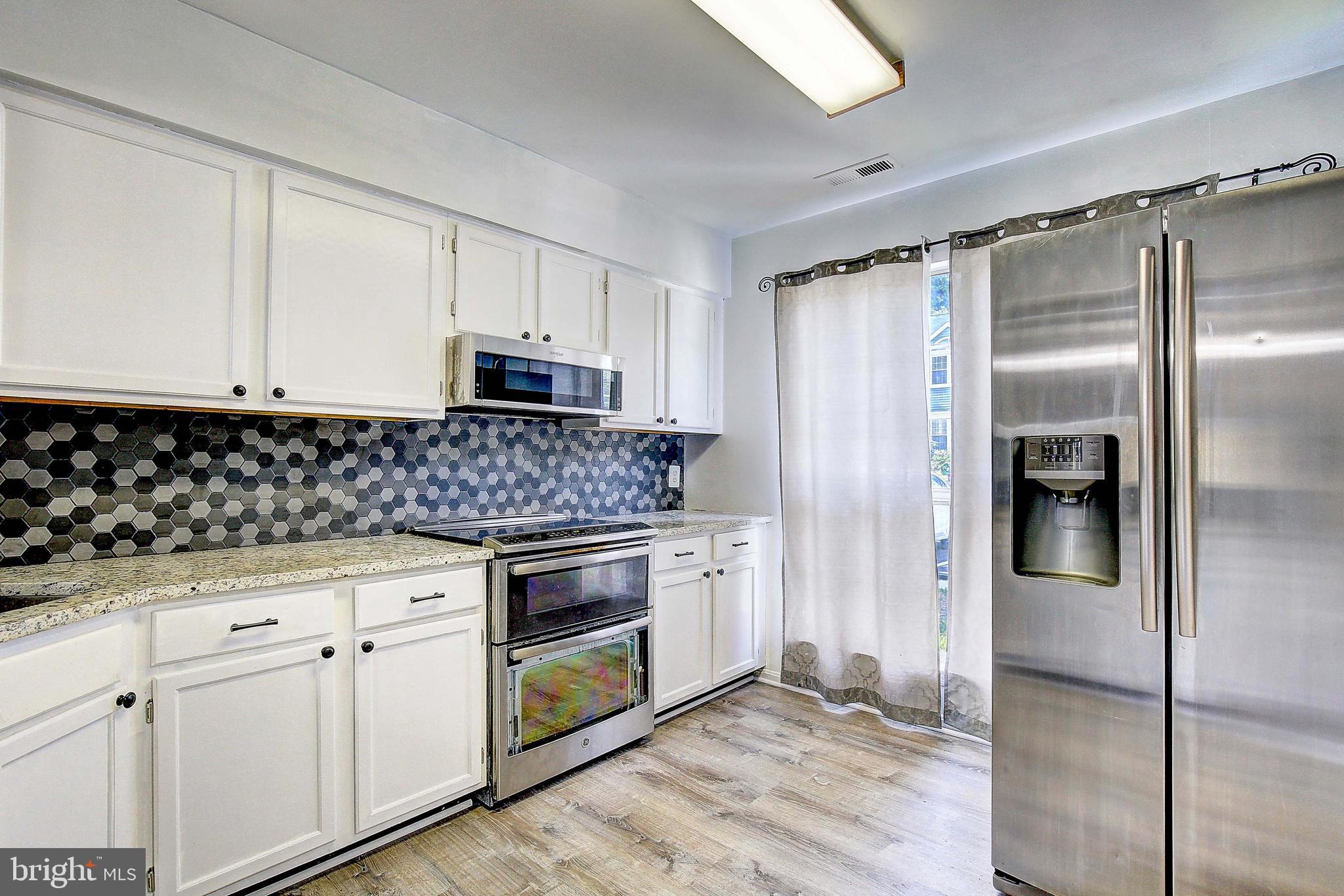 MARINERS LANDING - Residential