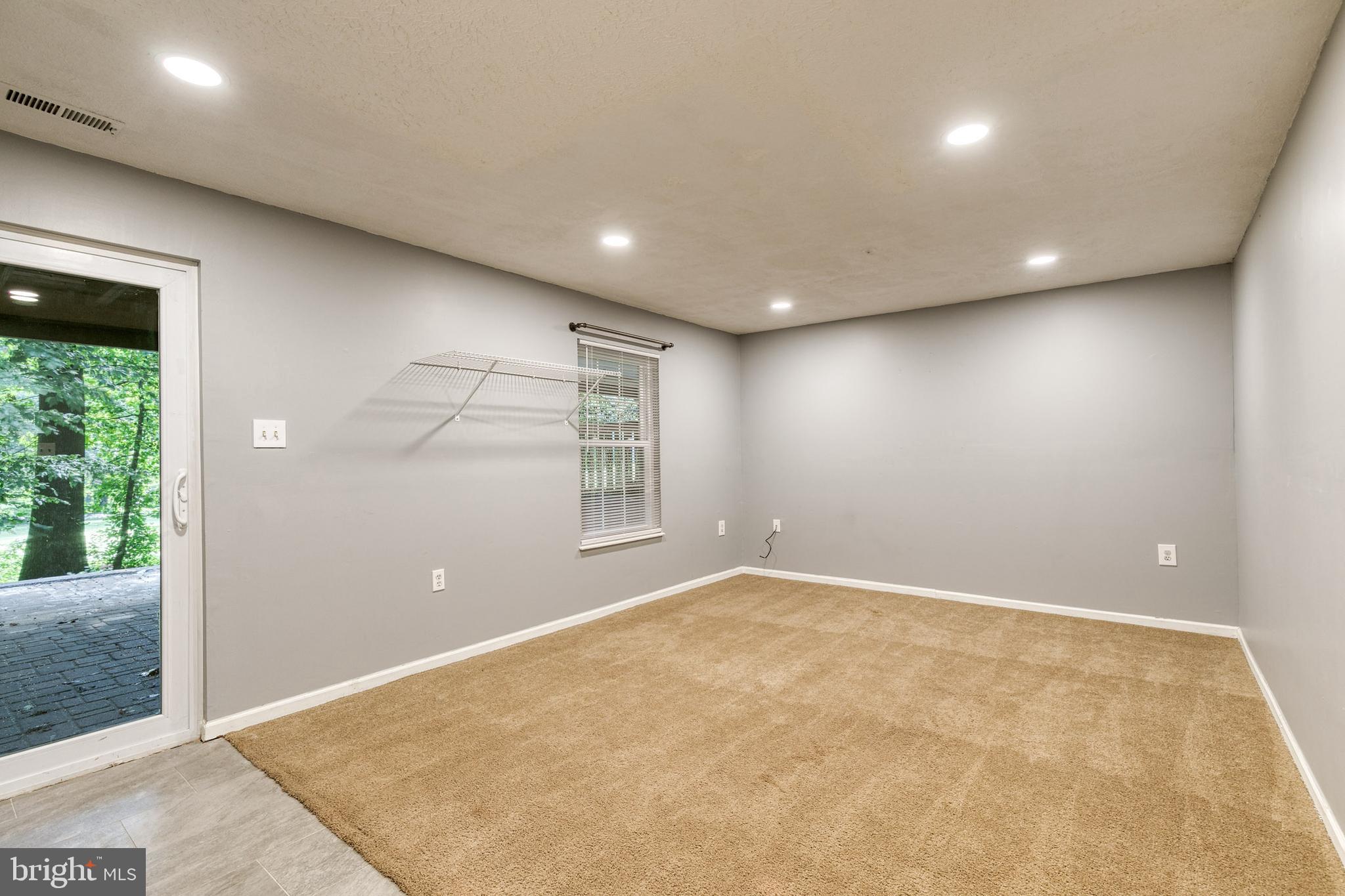 WALDEN - Residential Lease