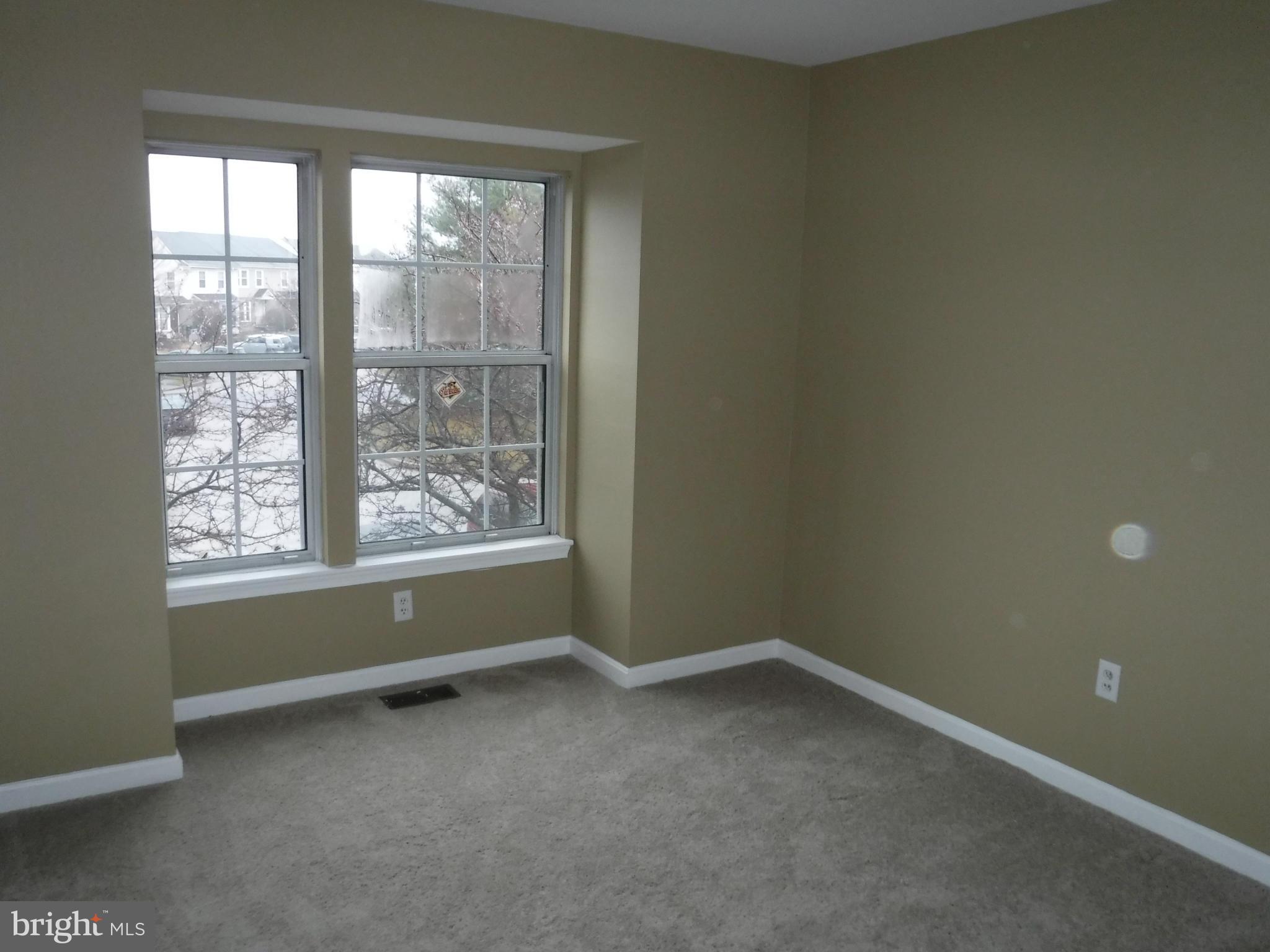 SUBURBIA - Residential