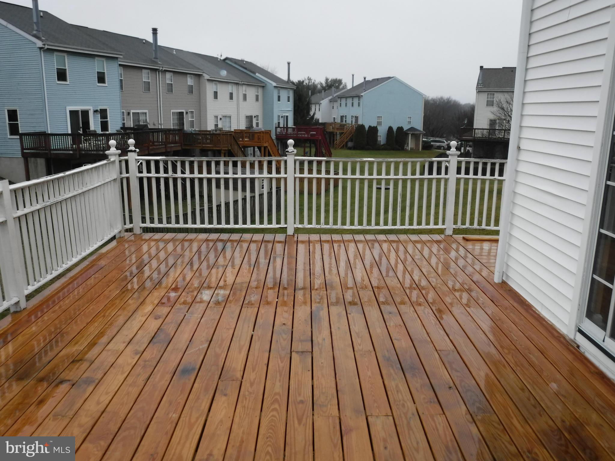 SUBURBIA - Residential