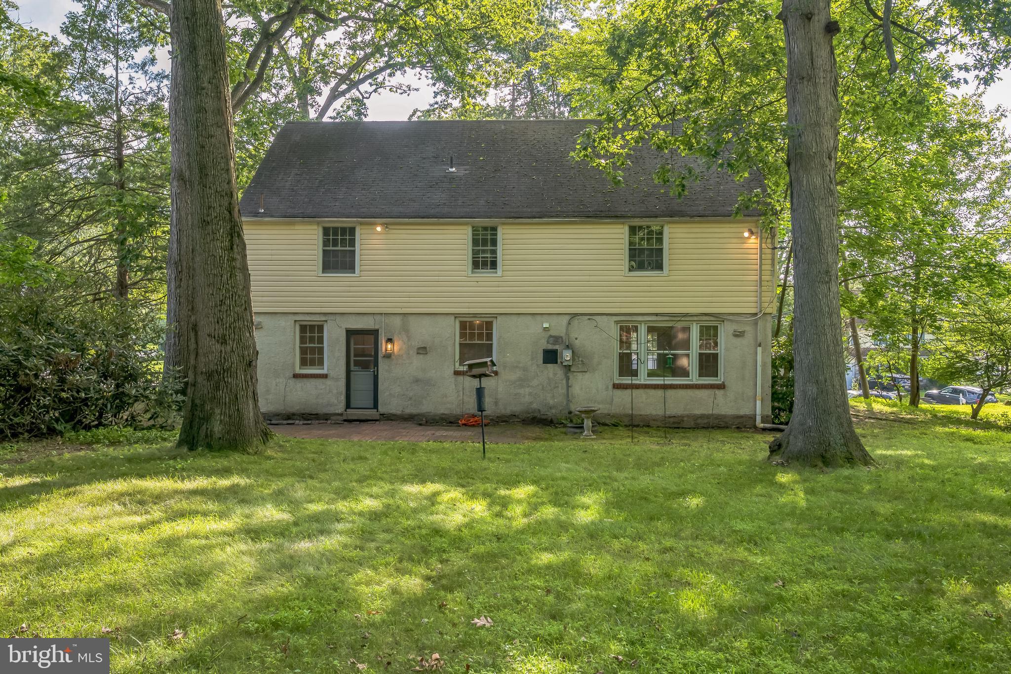 1947 ACORN LANE