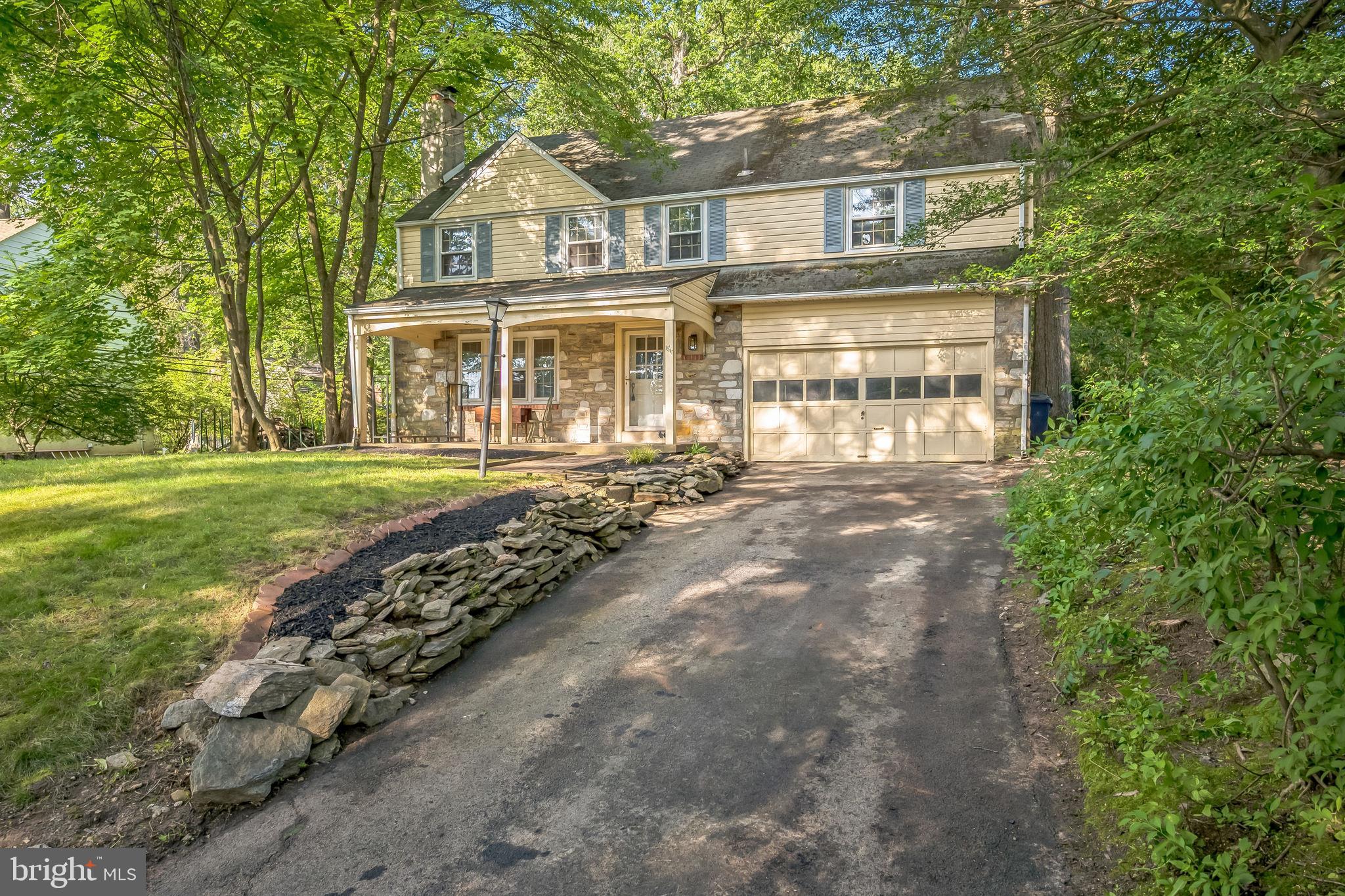 1947 ACORN LANE
