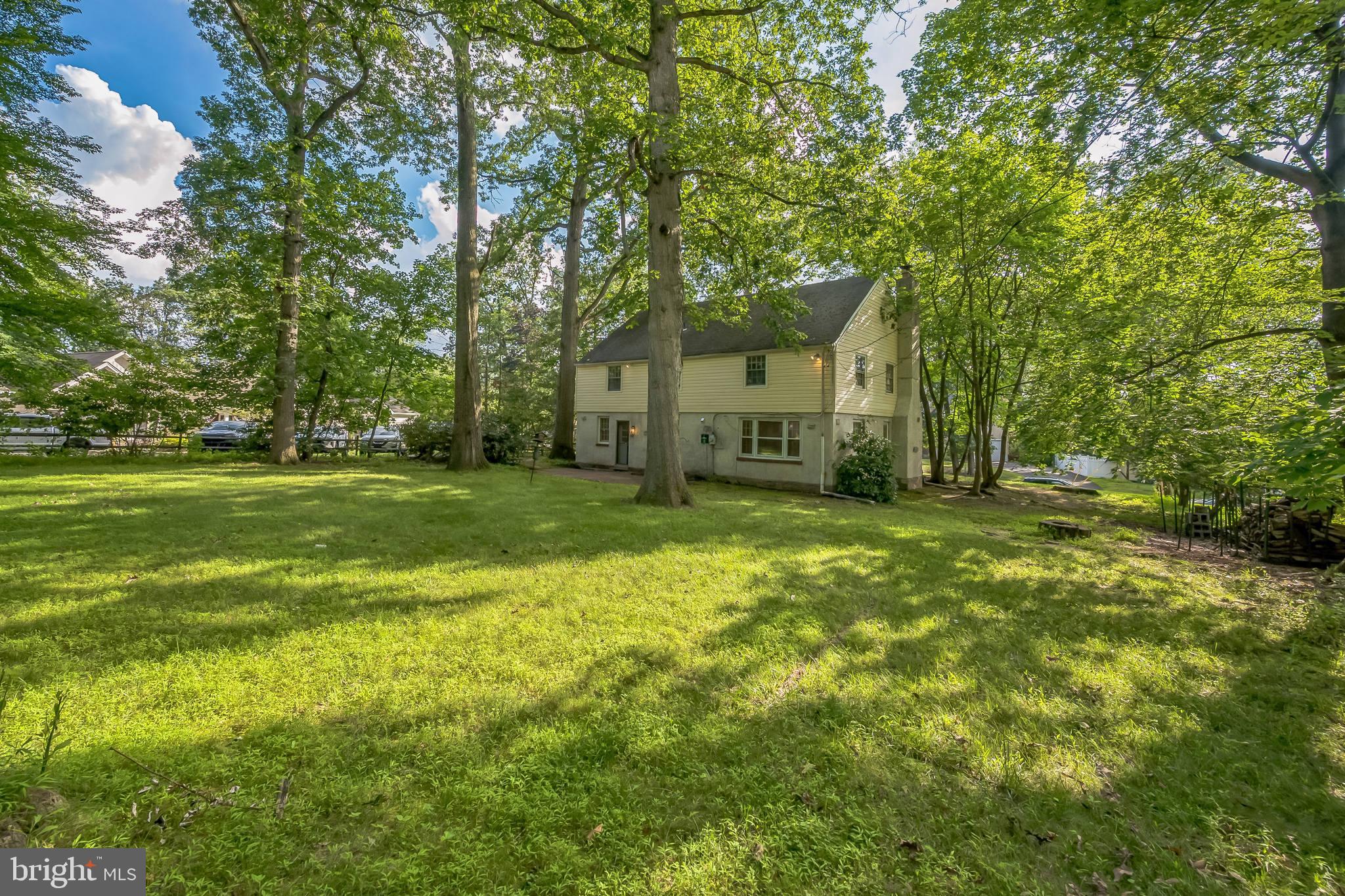 1947 ACORN LANE
