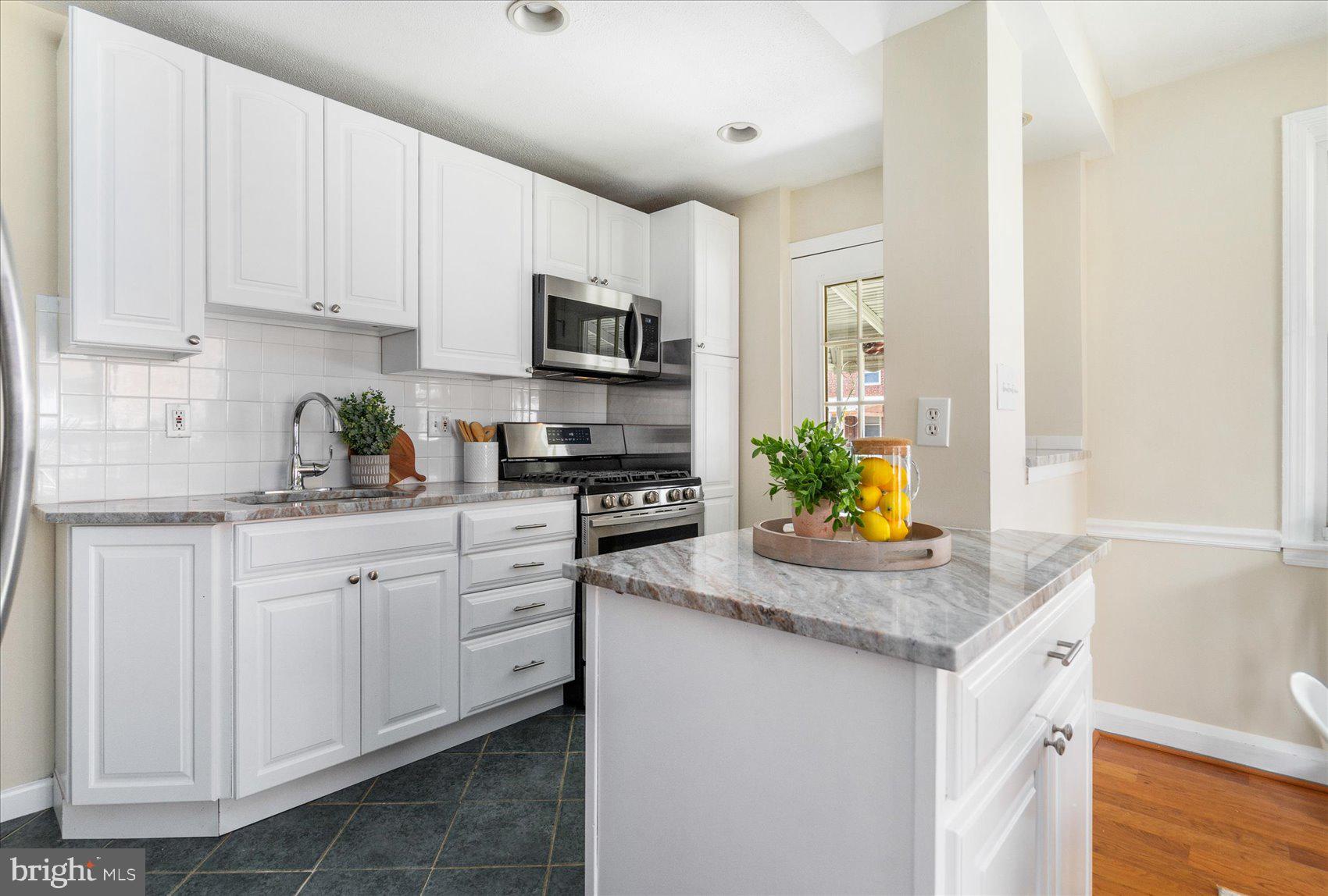 WEST INVERNESS - Residential