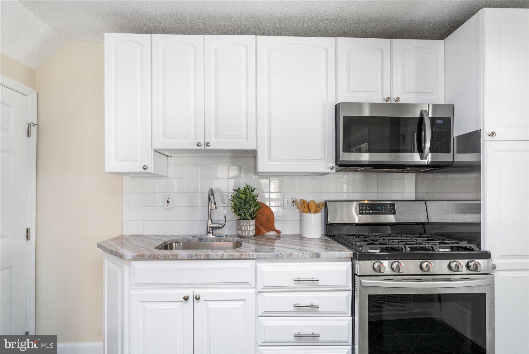 WEST INVERNESS - Residential