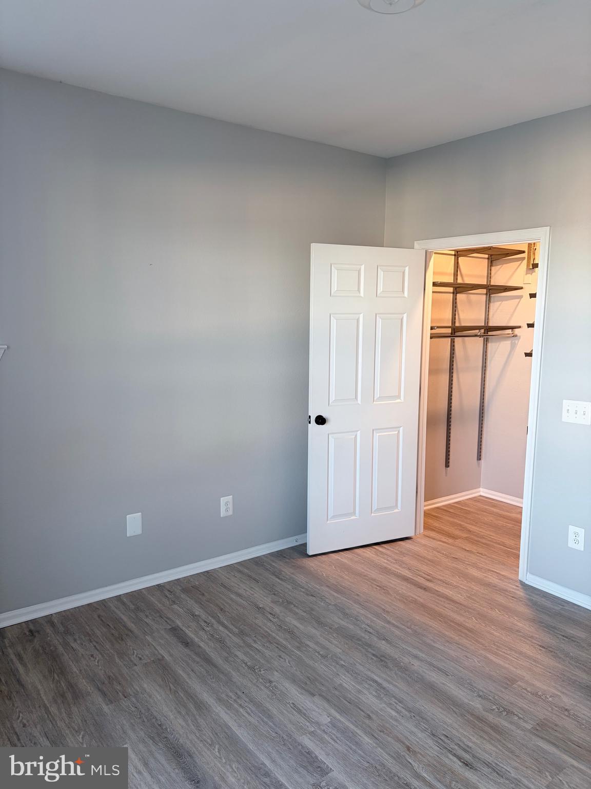 GATES OF MCLEAN - Residential Lease