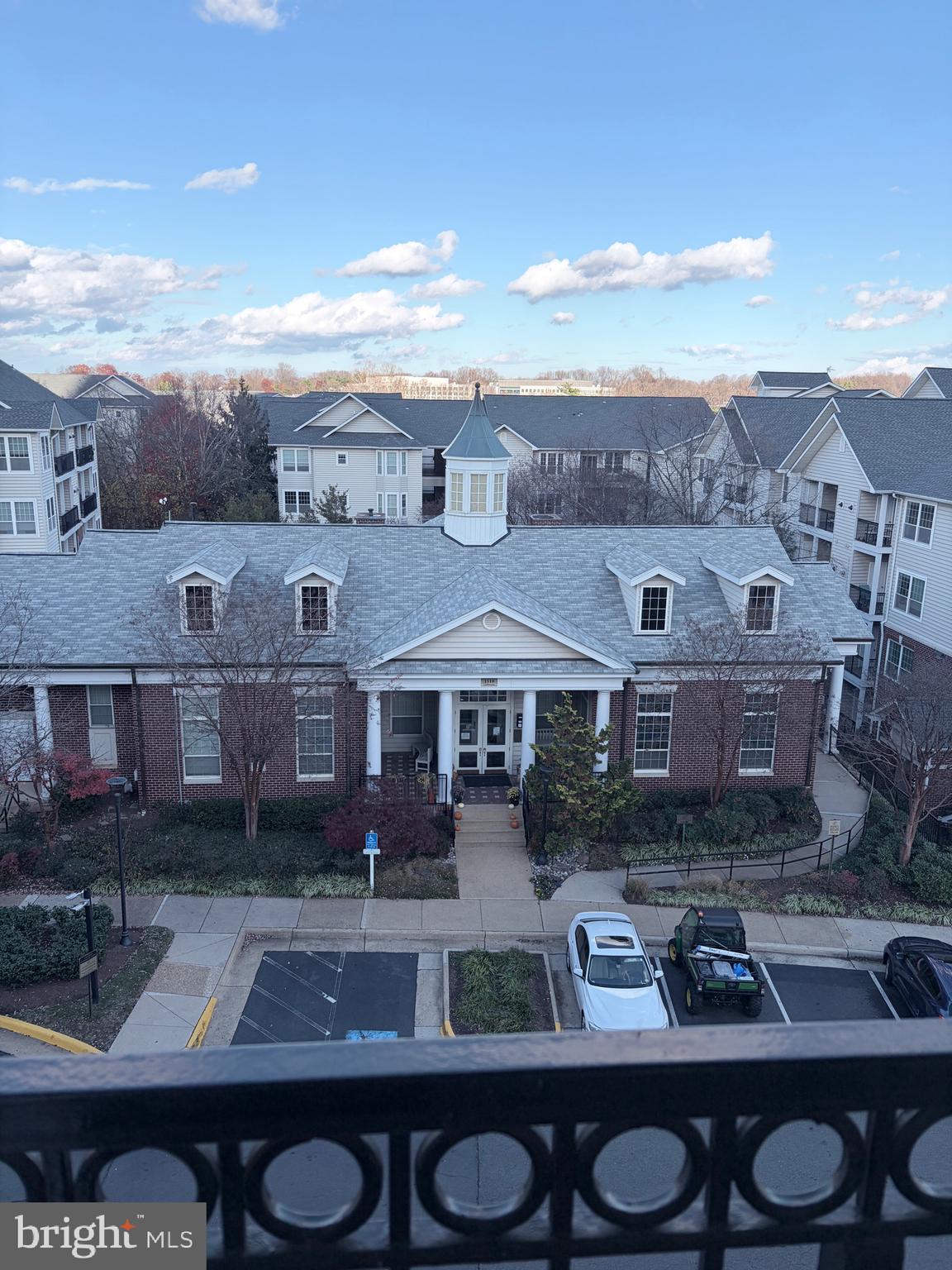 GATES OF MCLEAN - Residential Lease