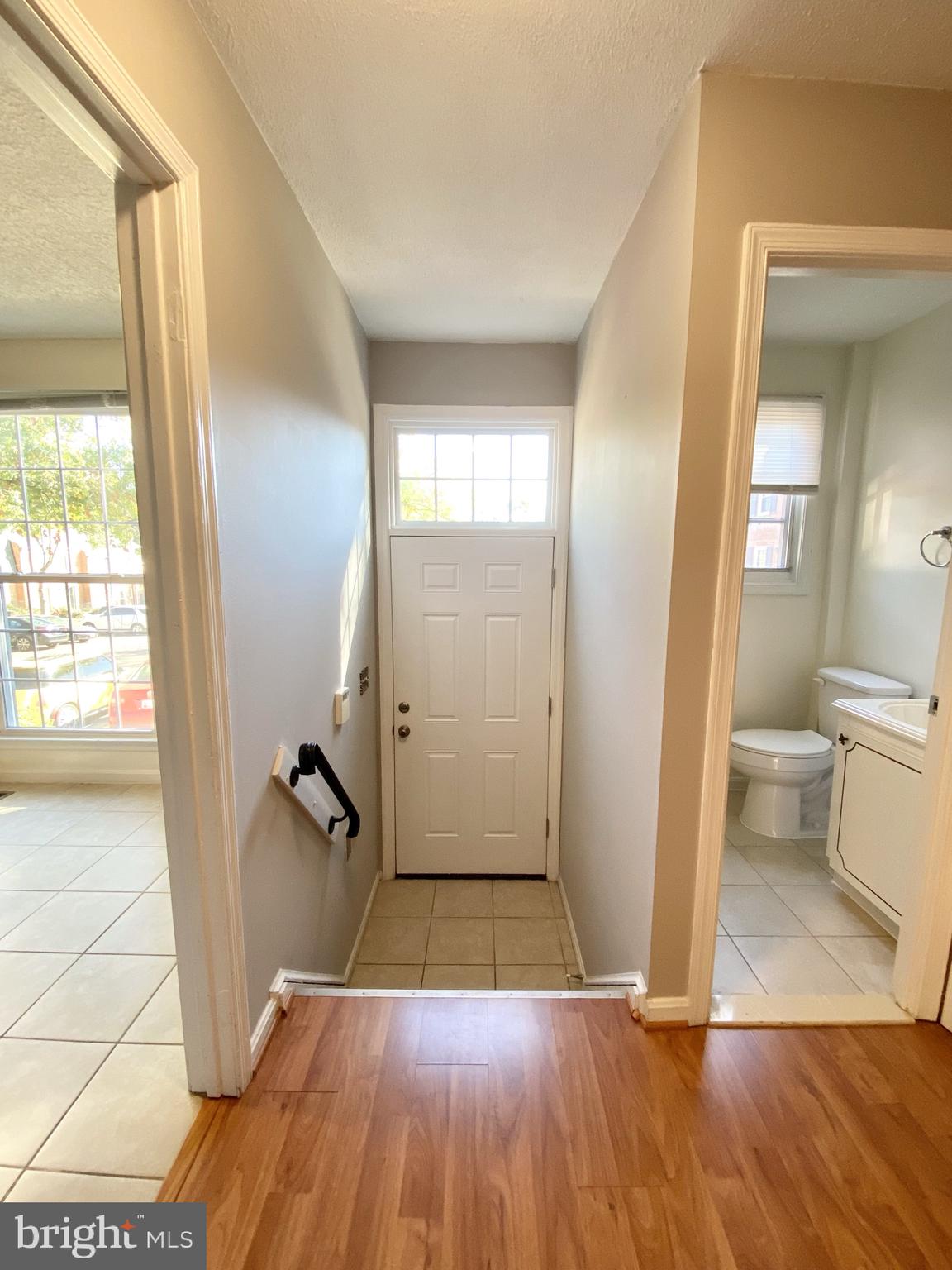 BELLE AMI CONDO-PHASE 2> - Residential Lease