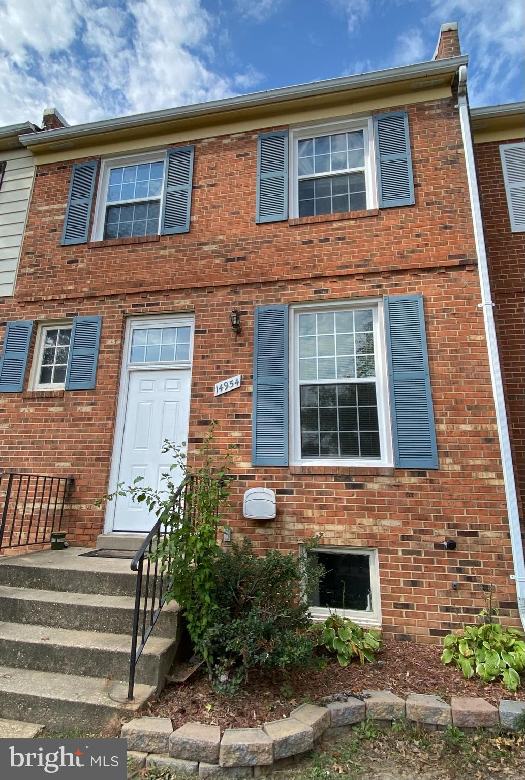 BELLE AMI CONDO-PHASE 2> - Residential Lease