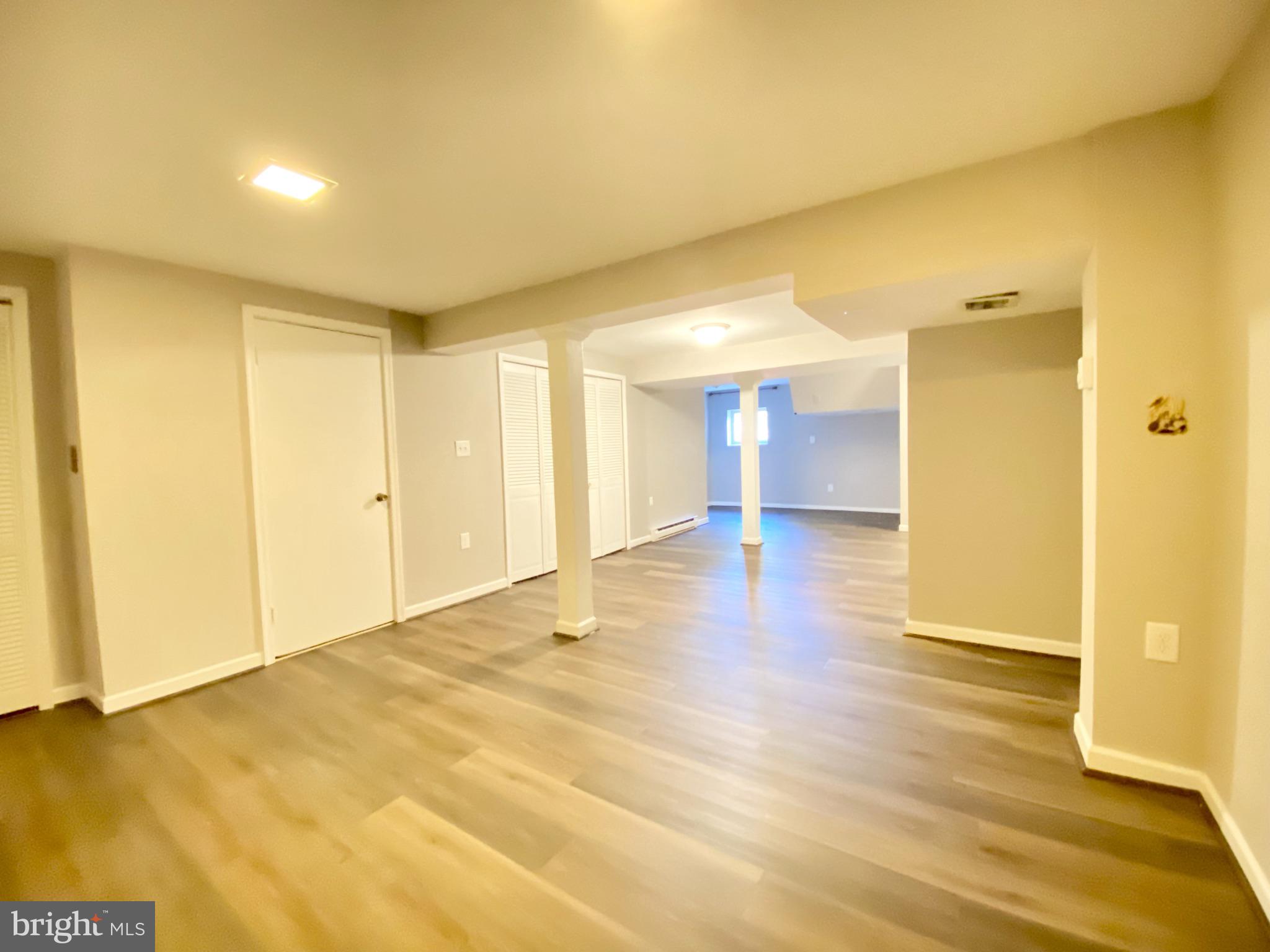 BELLE AMI CONDO-PHASE 2> - Residential Lease