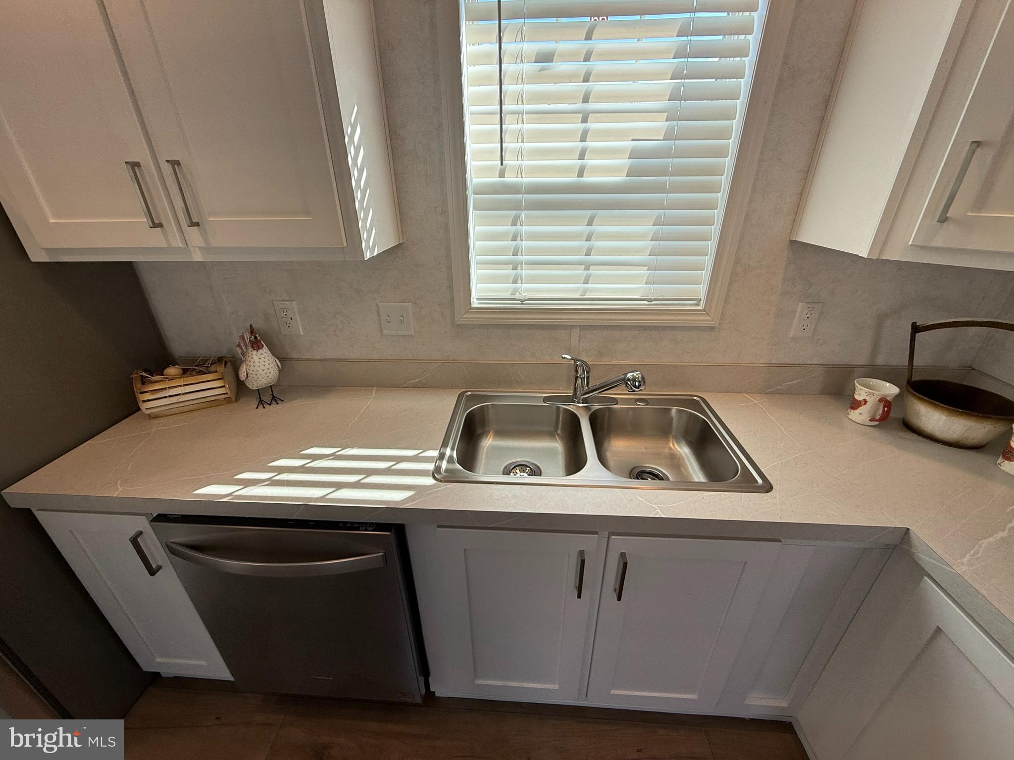 HONEY BROOK MANOR - Residential