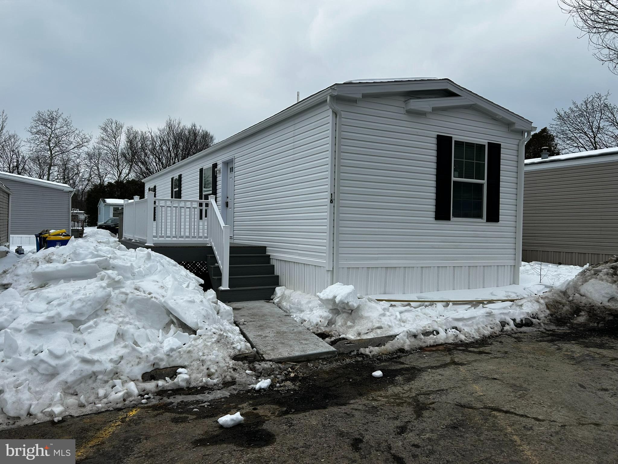 HONEY BROOK MANOR - Residential