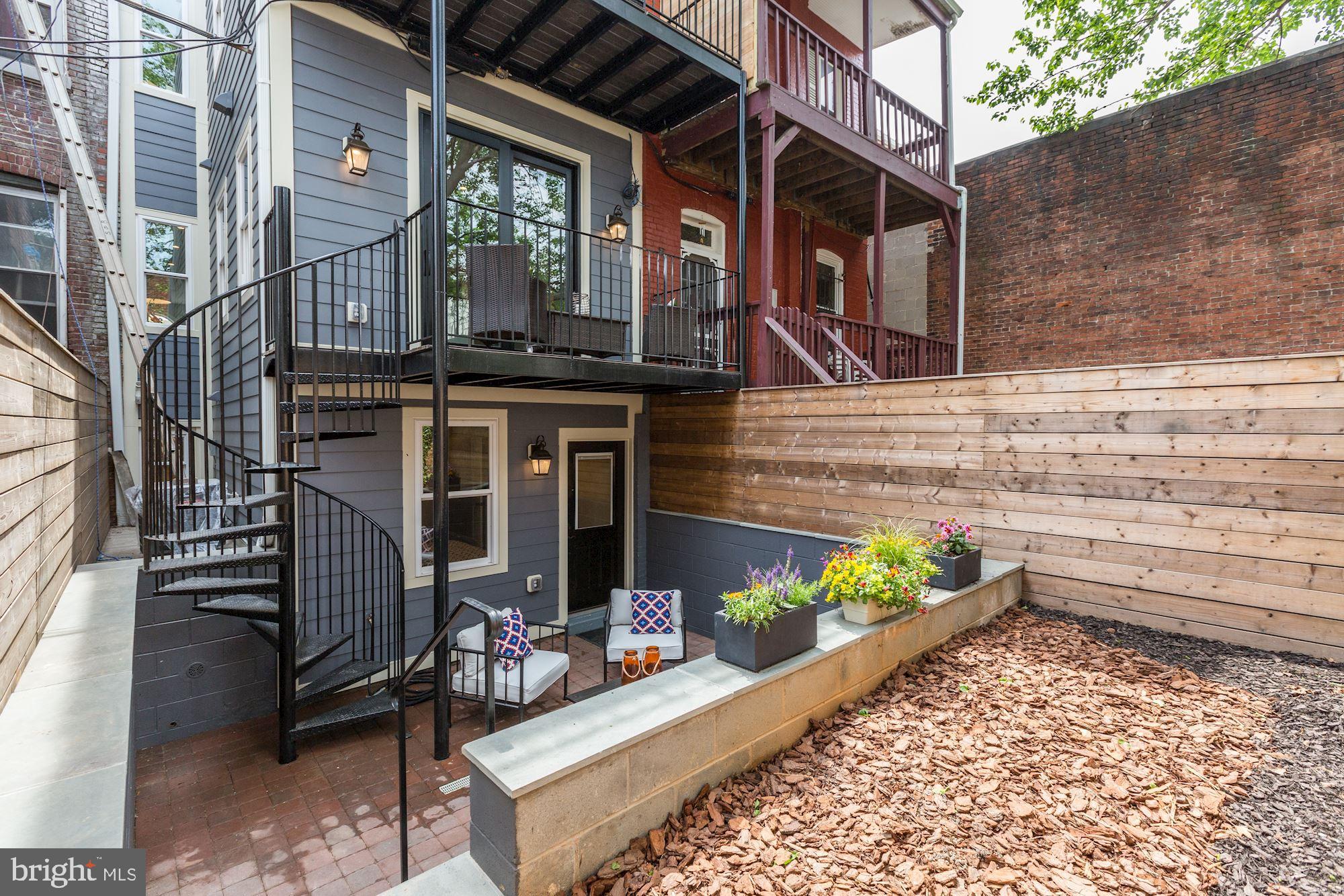 OLD CITY #2 - Residential Lease