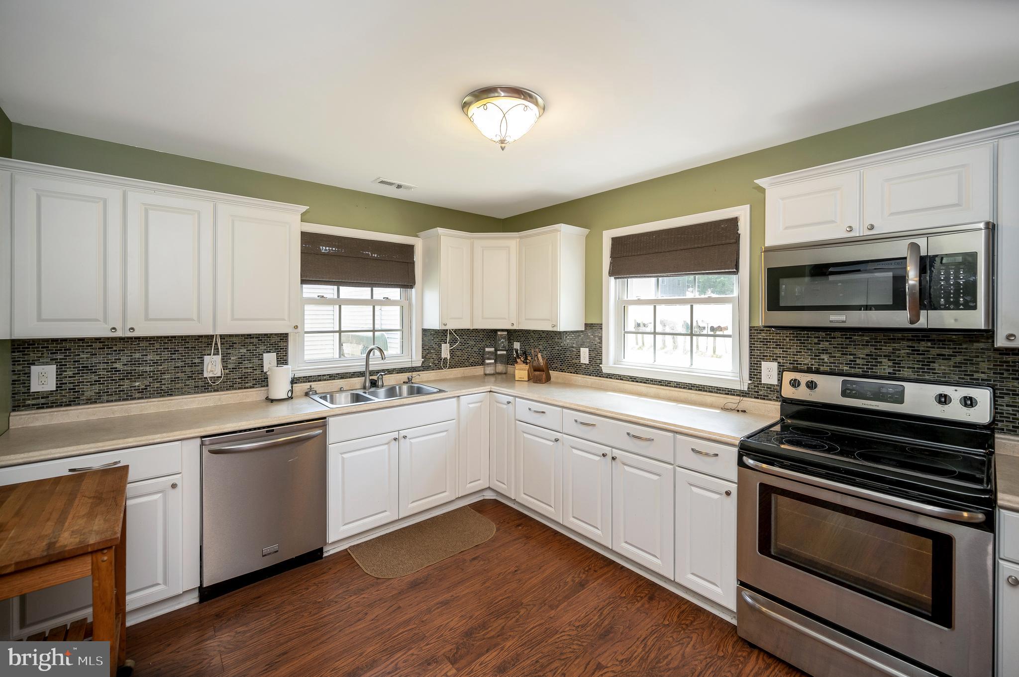 FAIRVIEW  BEACH - Residential