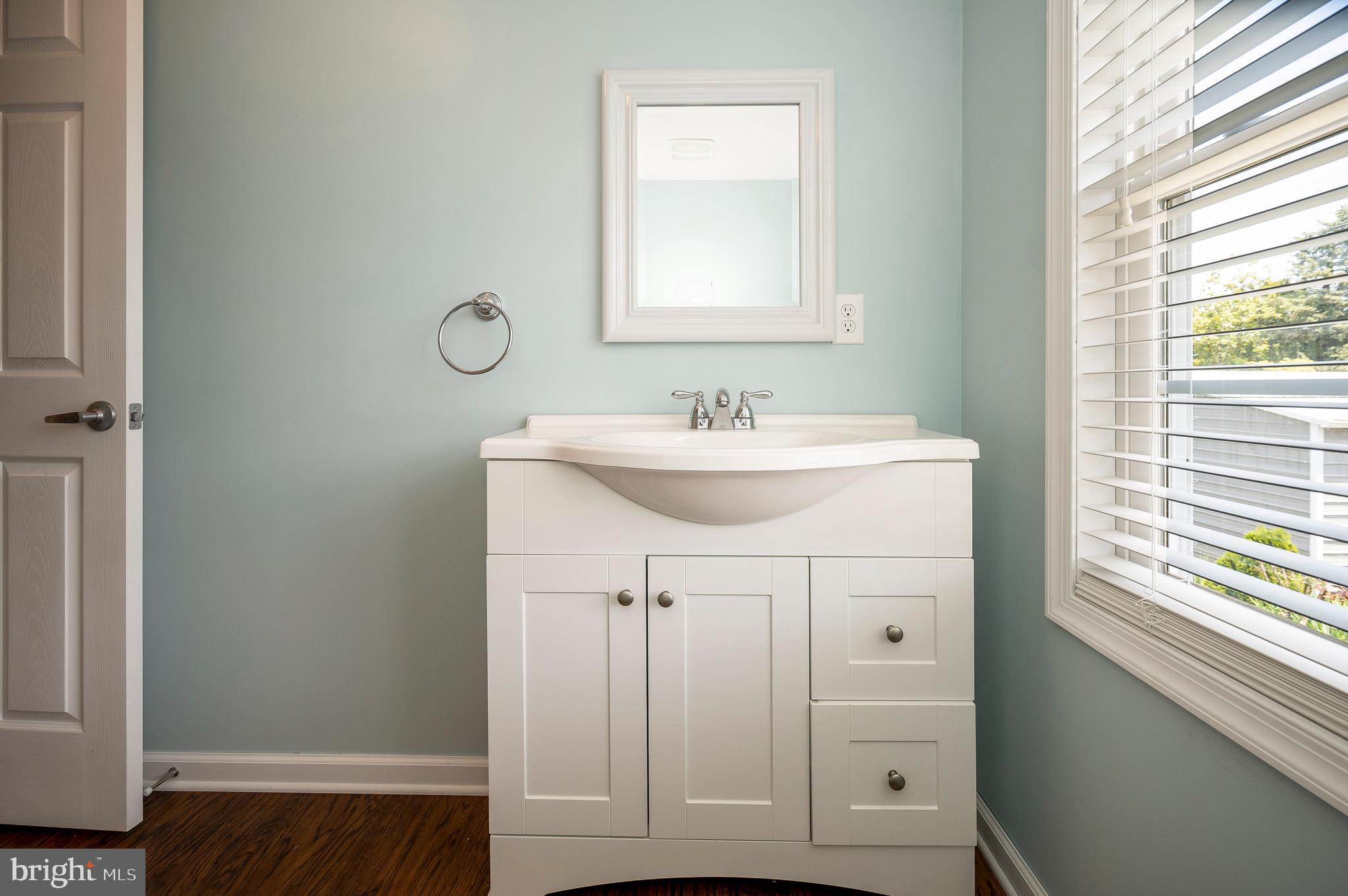 FAIRVIEW  BEACH - Residential