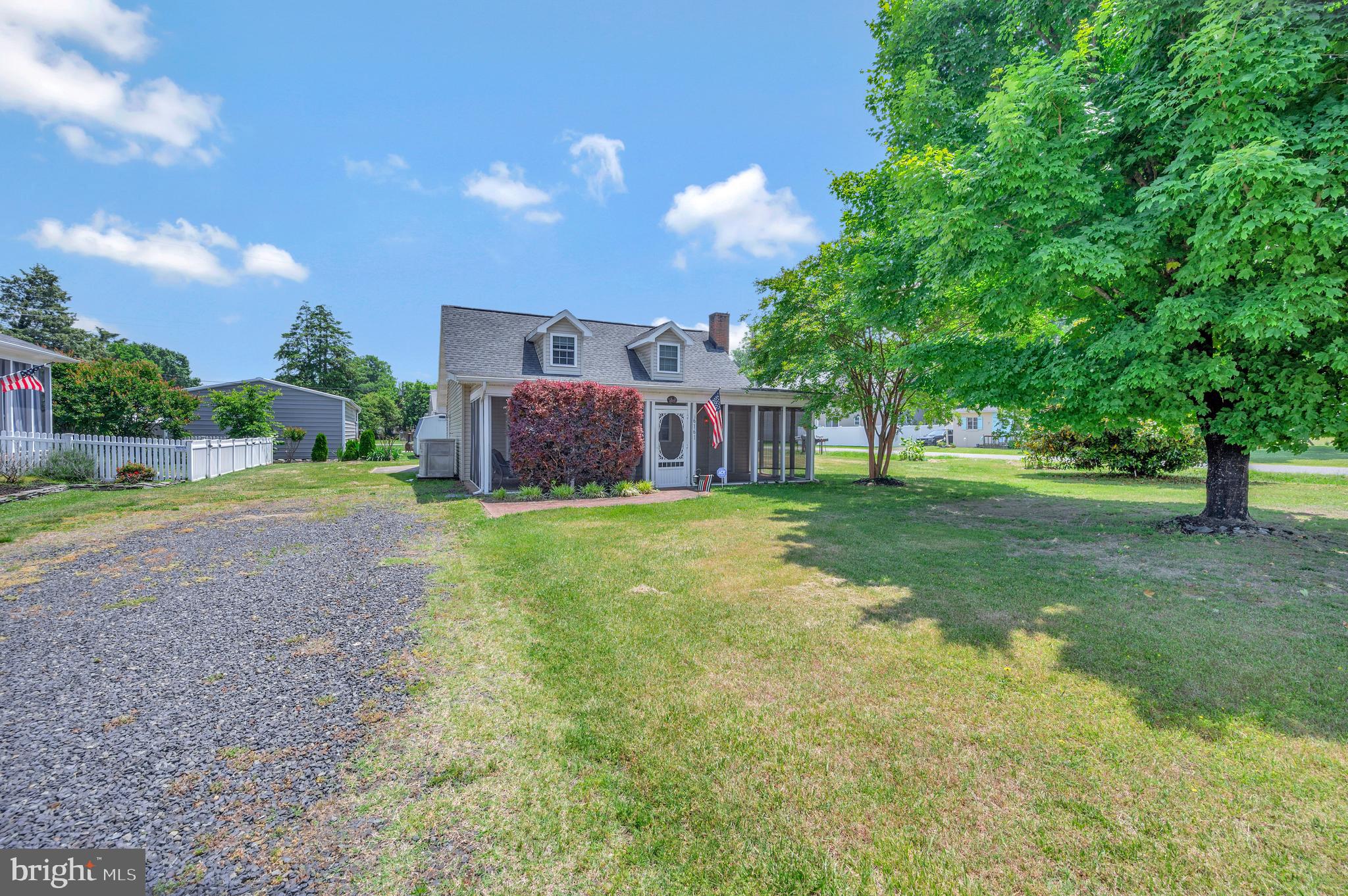 FAIRVIEW  BEACH - Residential
