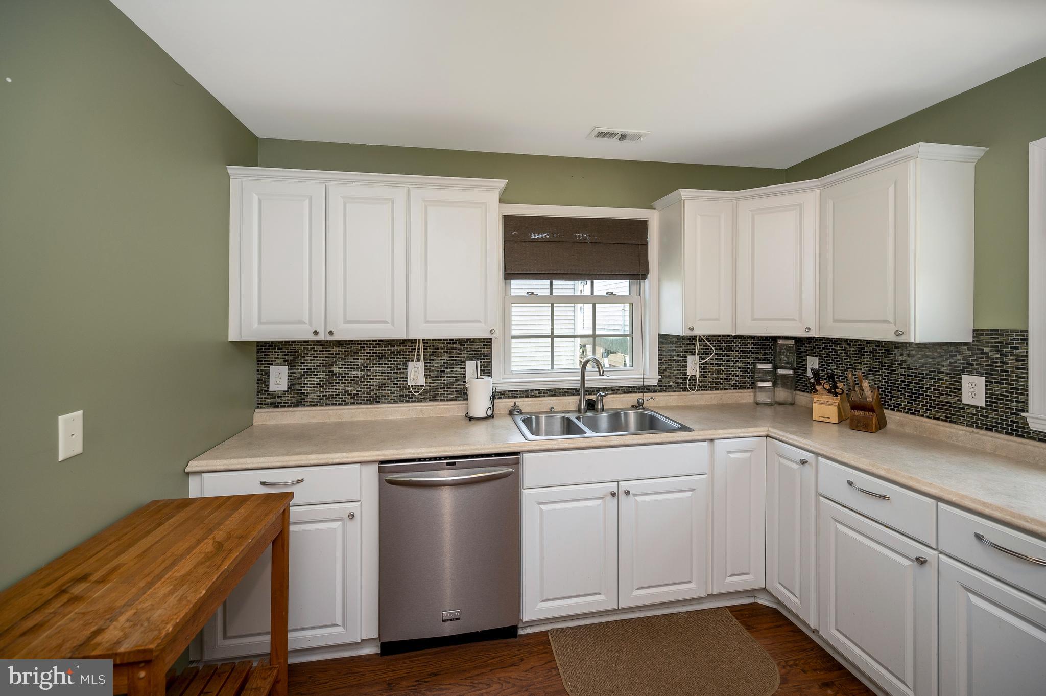 FAIRVIEW  BEACH - Residential