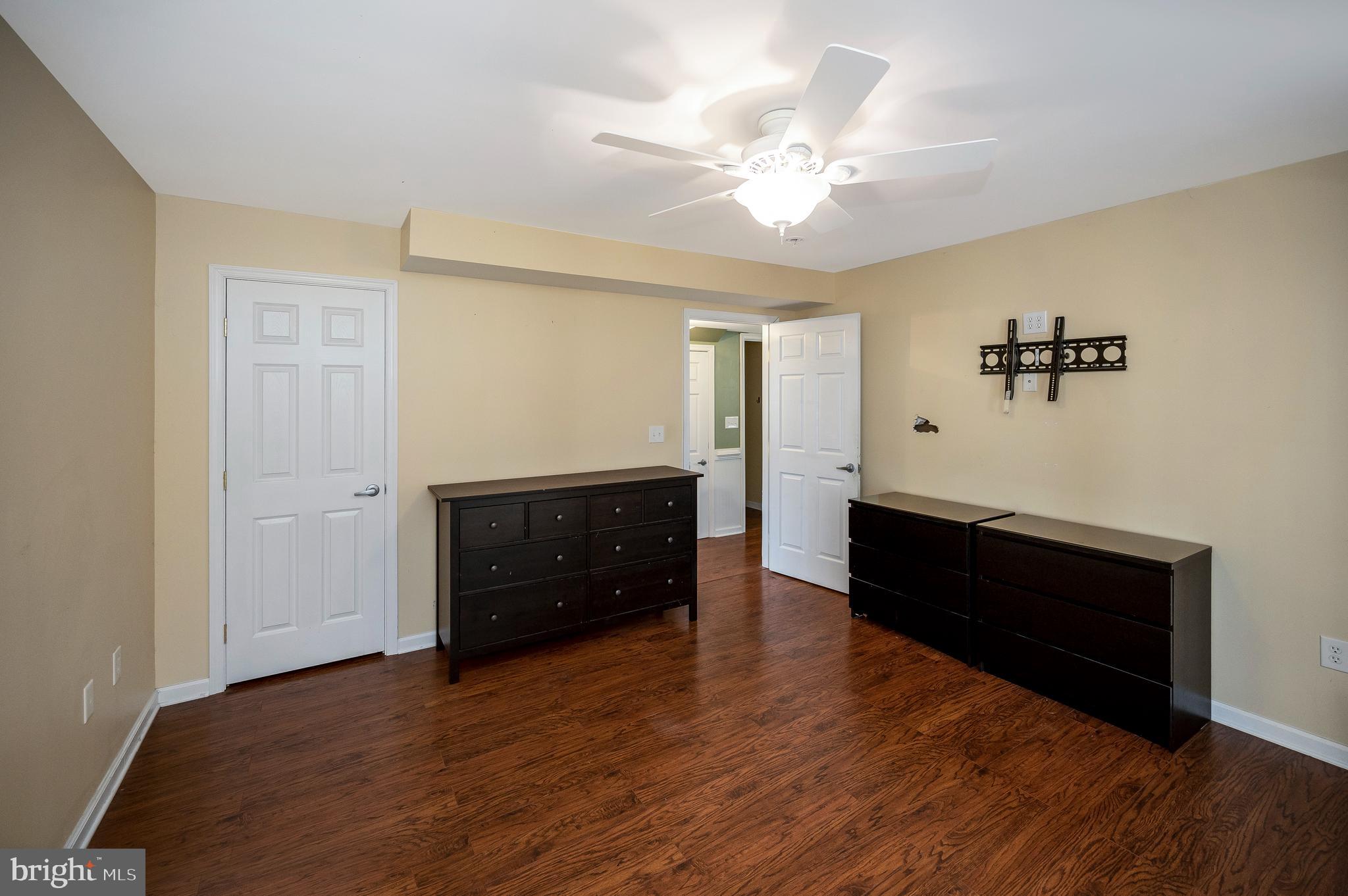 FAIRVIEW  BEACH - Residential