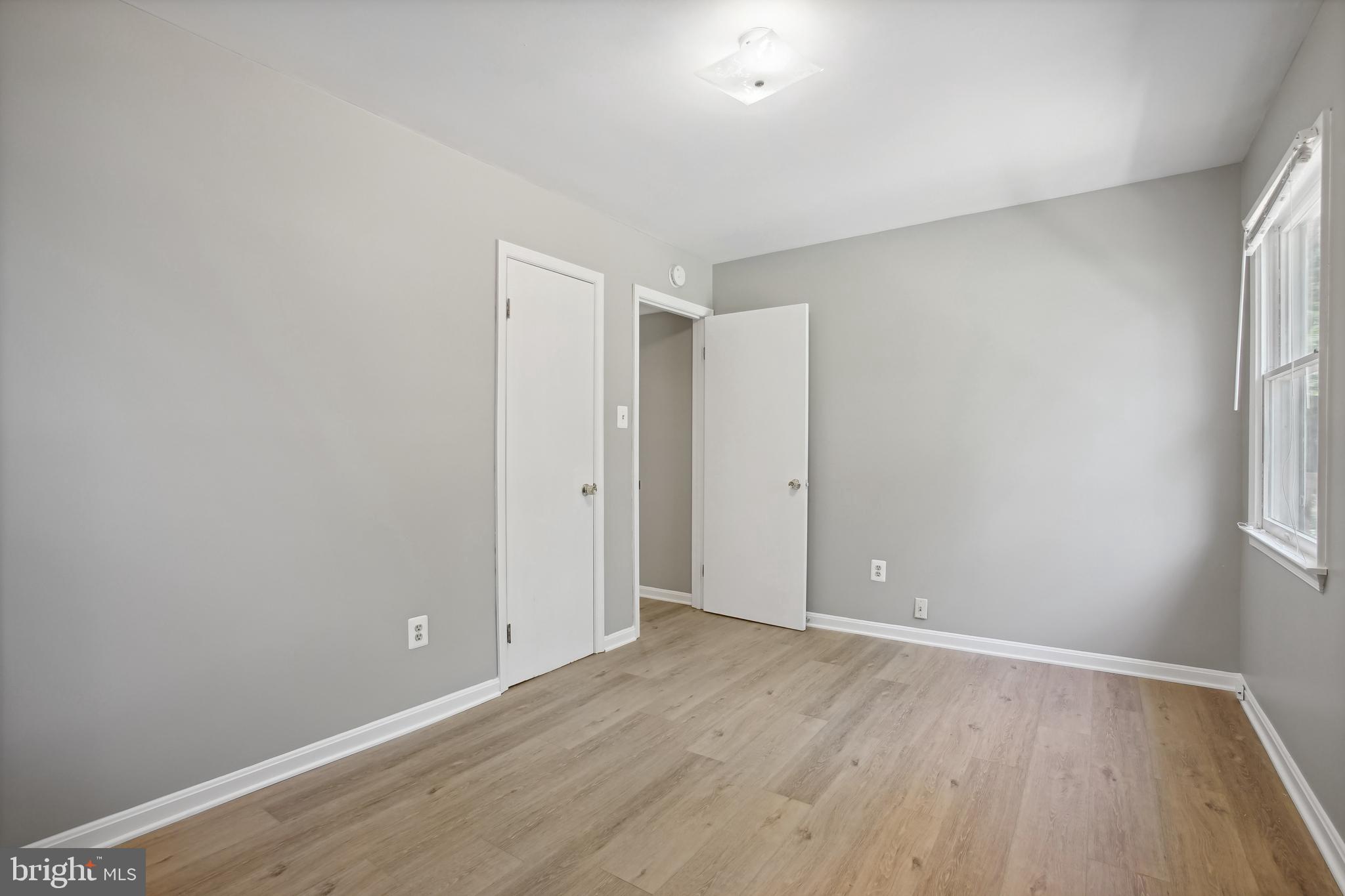 PIMMIT HILLS - Residential Lease