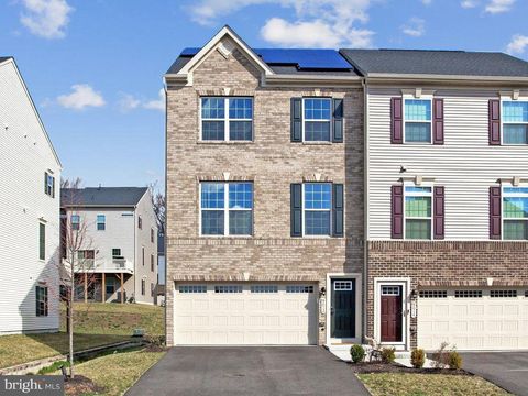 9012 WALLER TREE WAY UPPER MARLBORO MD 20772