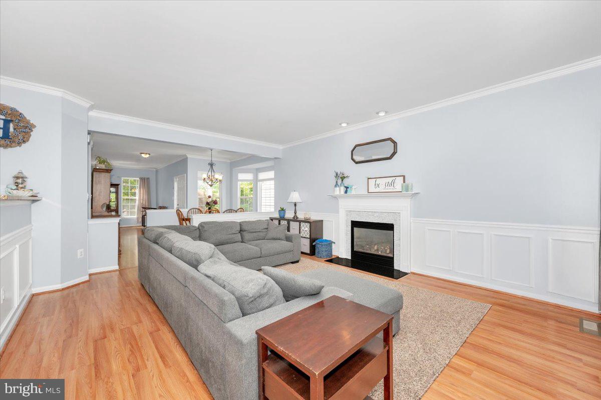 SPRING RIDGE - Residential