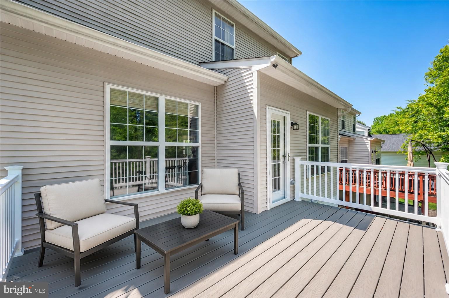 SPRING RIDGE - Residential