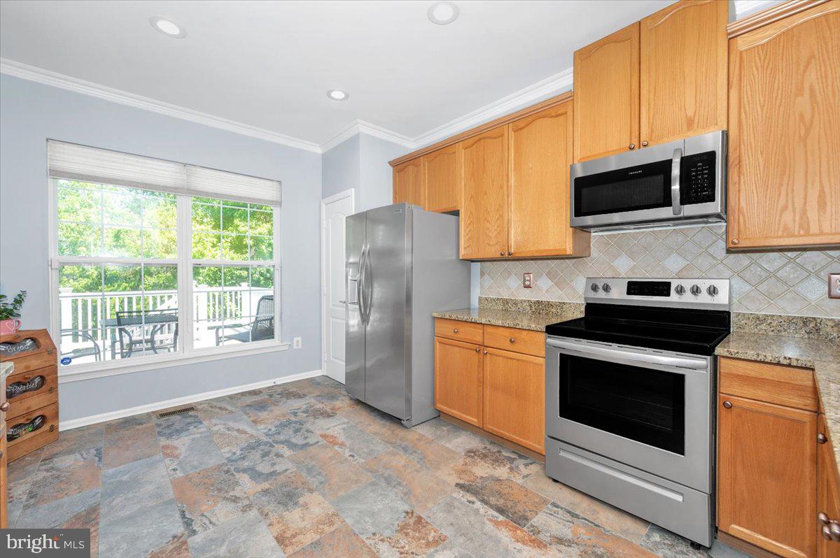 SPRING RIDGE - Residential