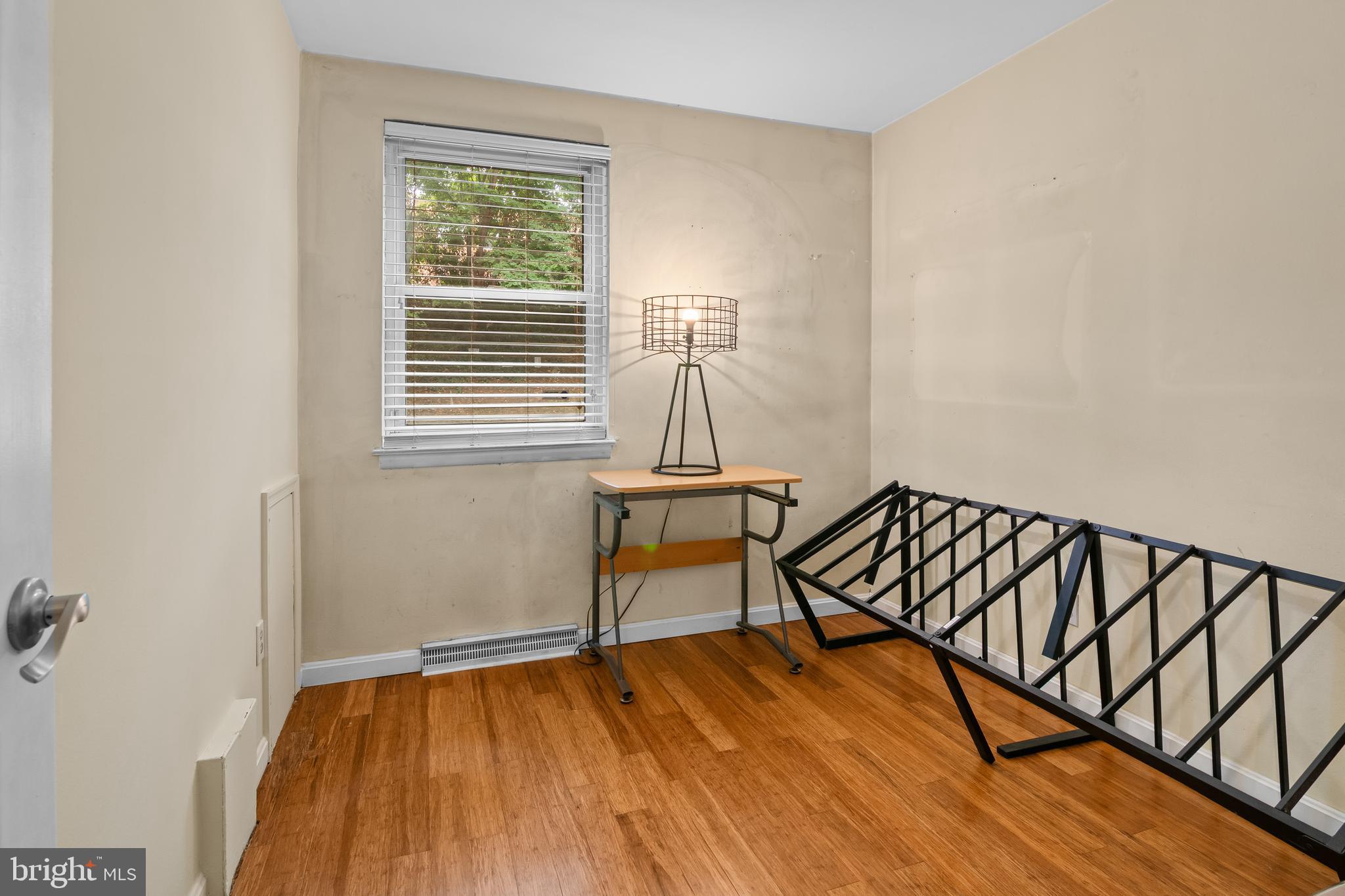 MEDFIELD - Residential Lease