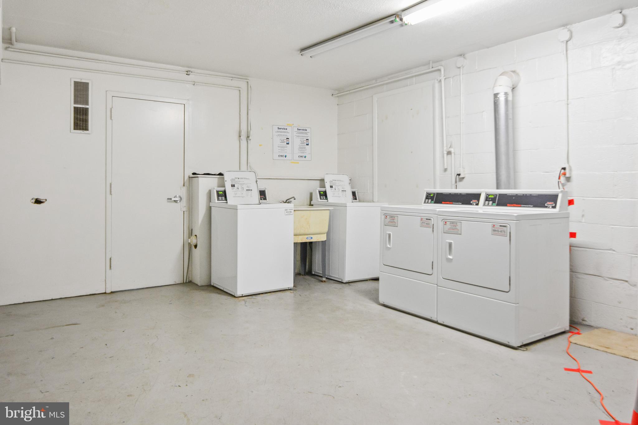 MEDFIELD - Residential Lease