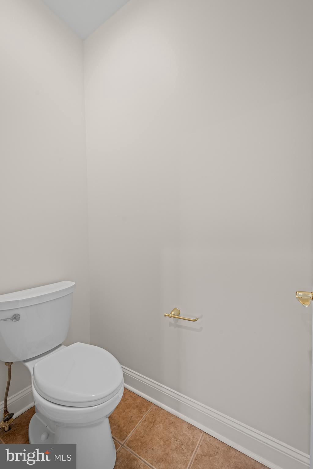 CEDAR CREST - Residential Lease