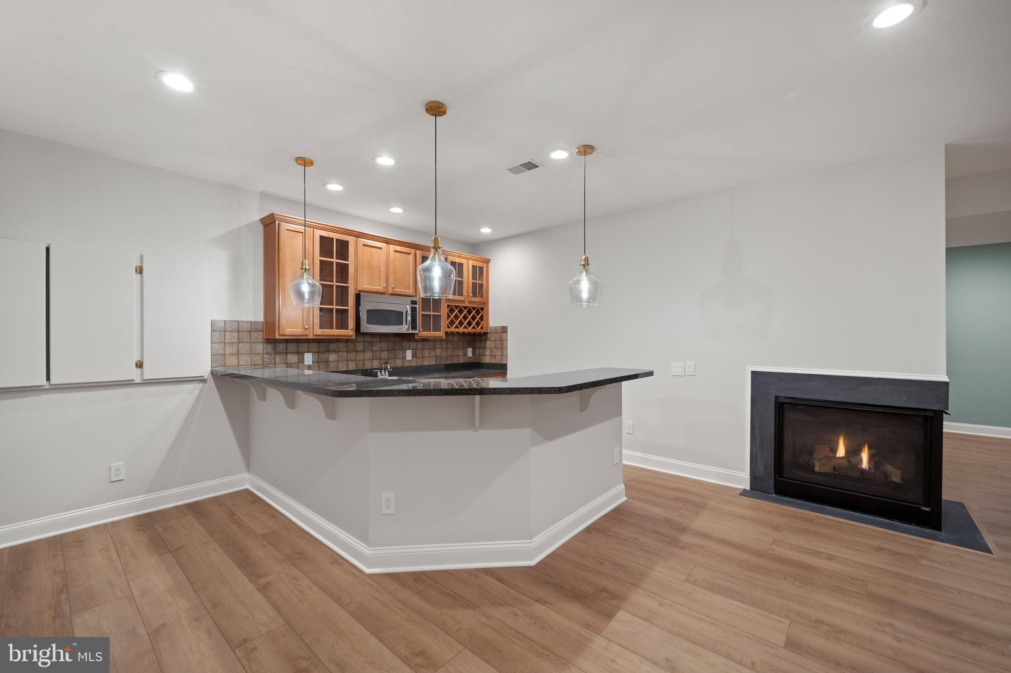 CEDAR CREST - Residential Lease