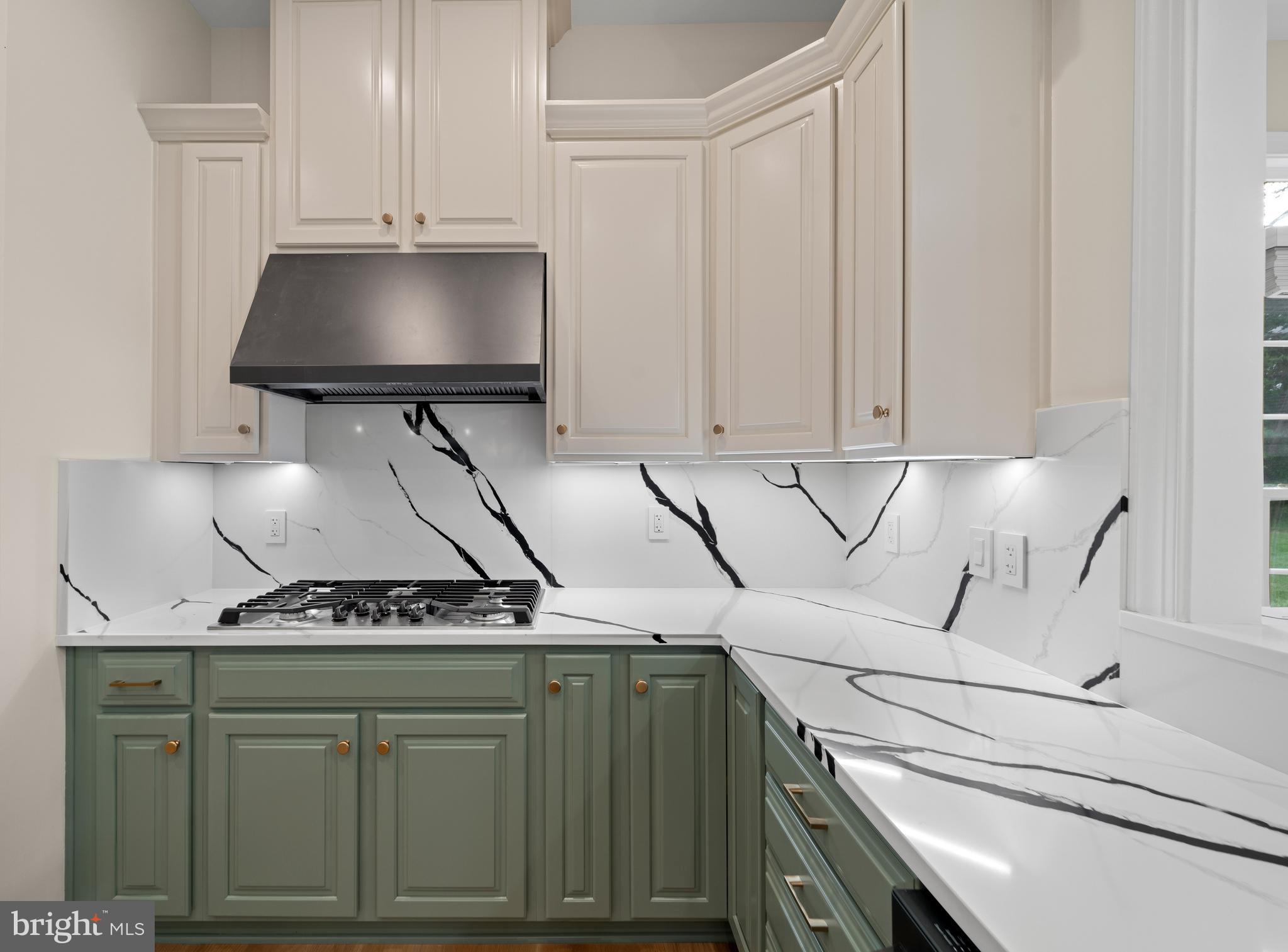 CEDAR CREST - Residential Lease