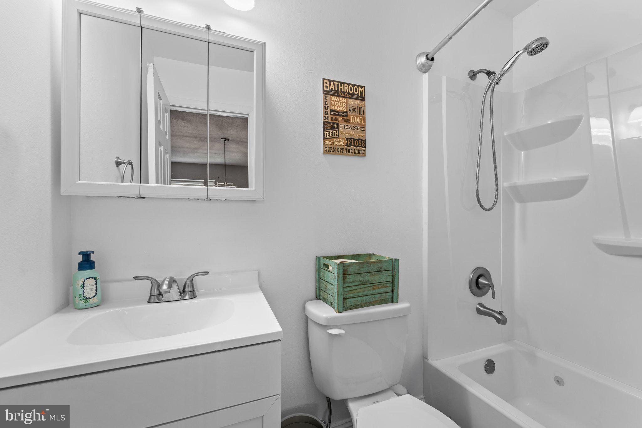 DALE CITY - Residential