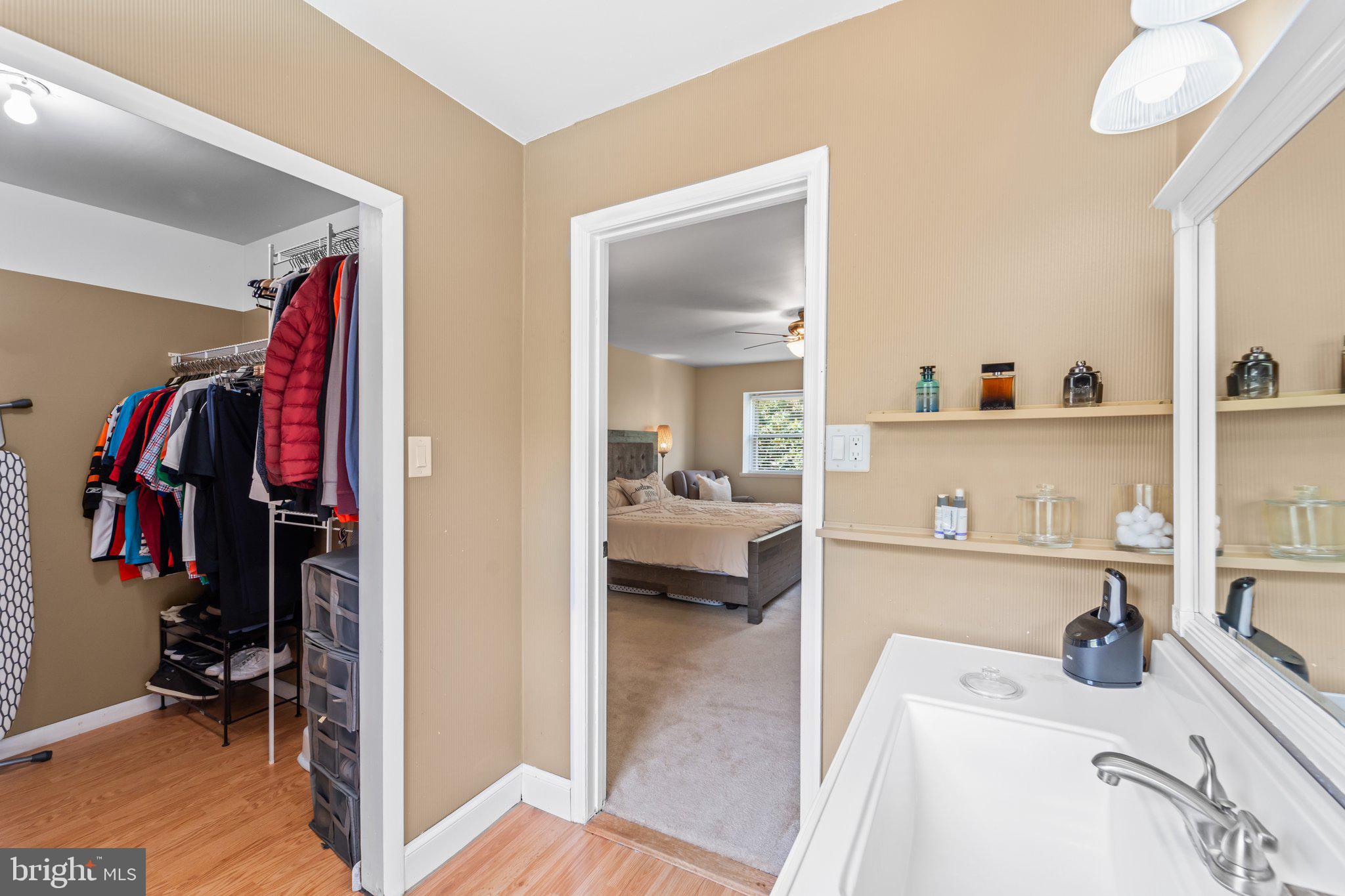 DALE CITY - Residential