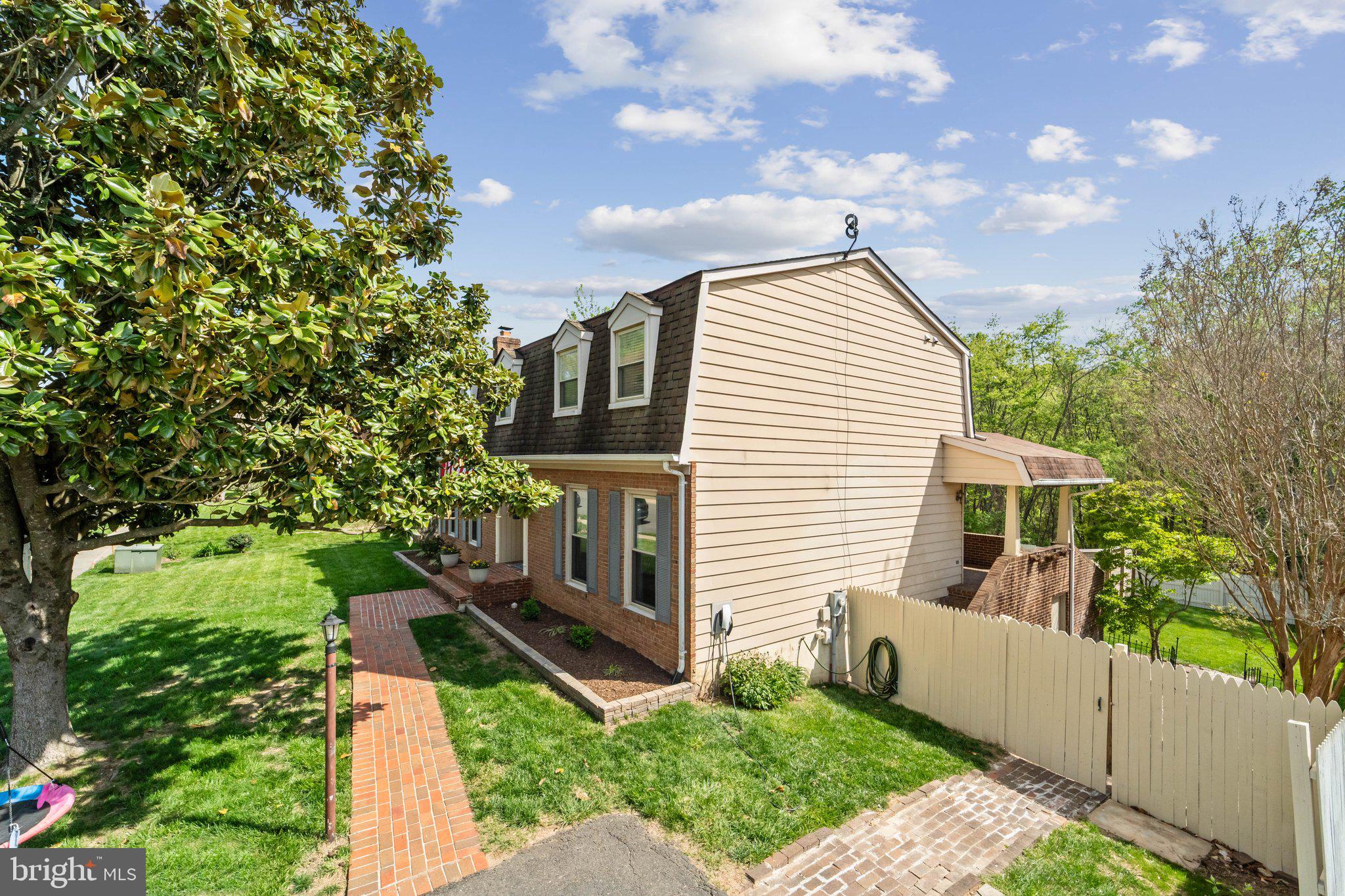 DALE CITY - Residential