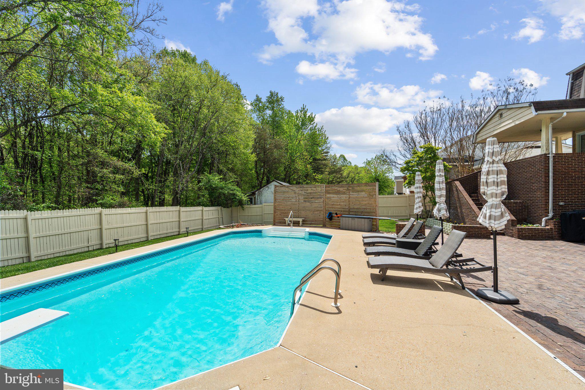 DALE CITY - Residential