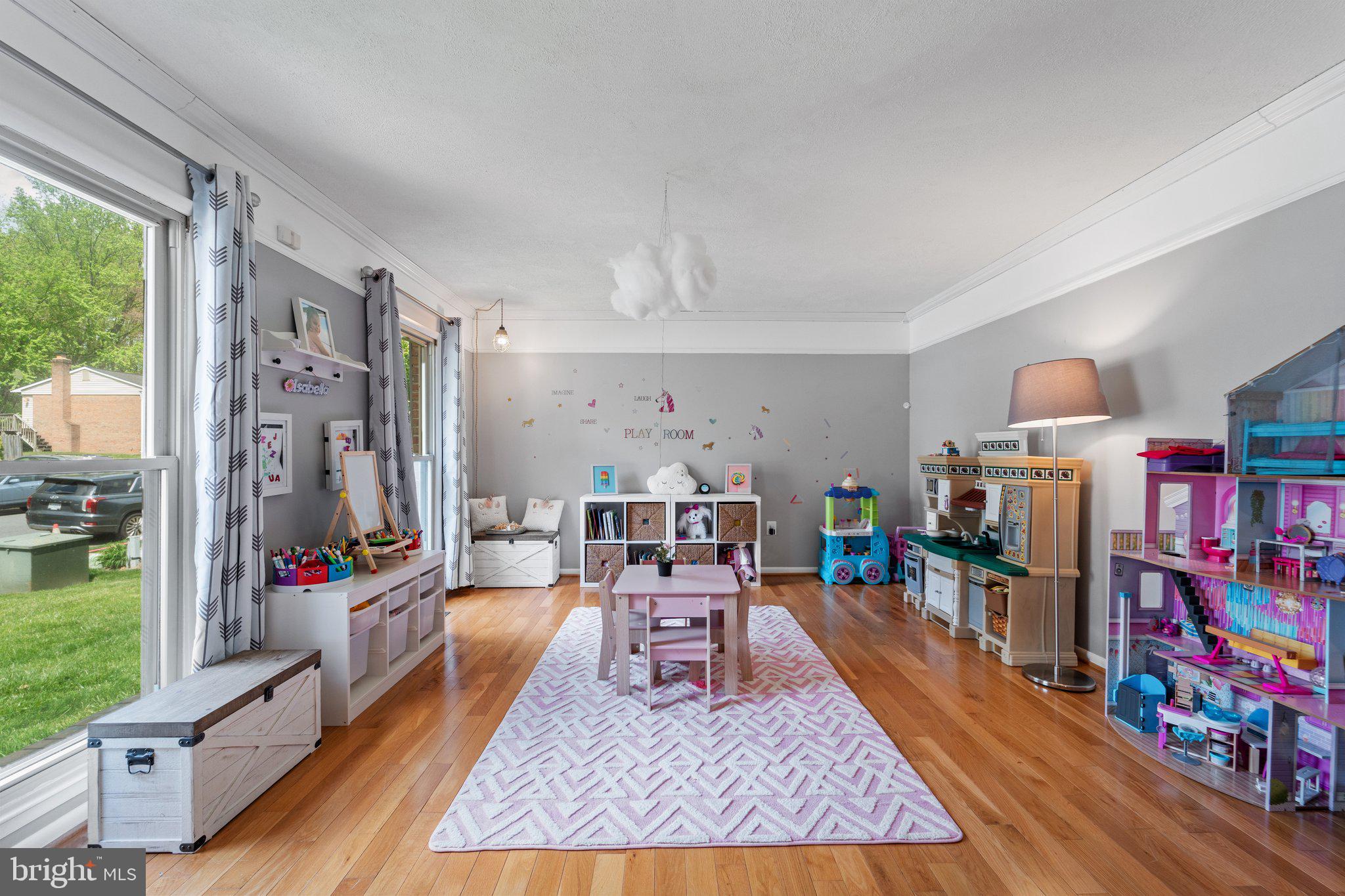 DALE CITY - Residential